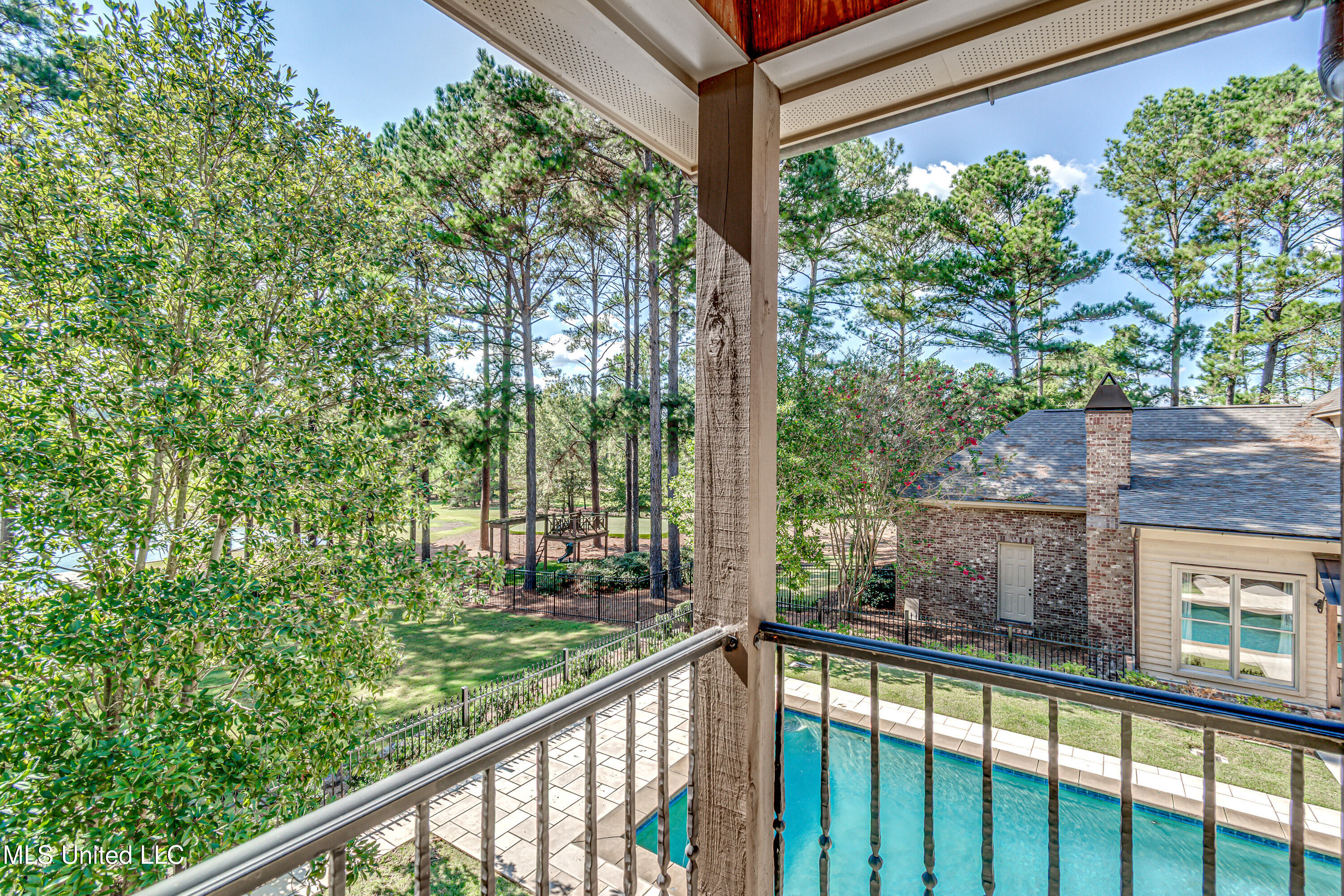 Madison, Mississippi 39110, United States, 5 Bedrooms Bedrooms, ,6 BathroomsBathrooms,Residential,Active,218412