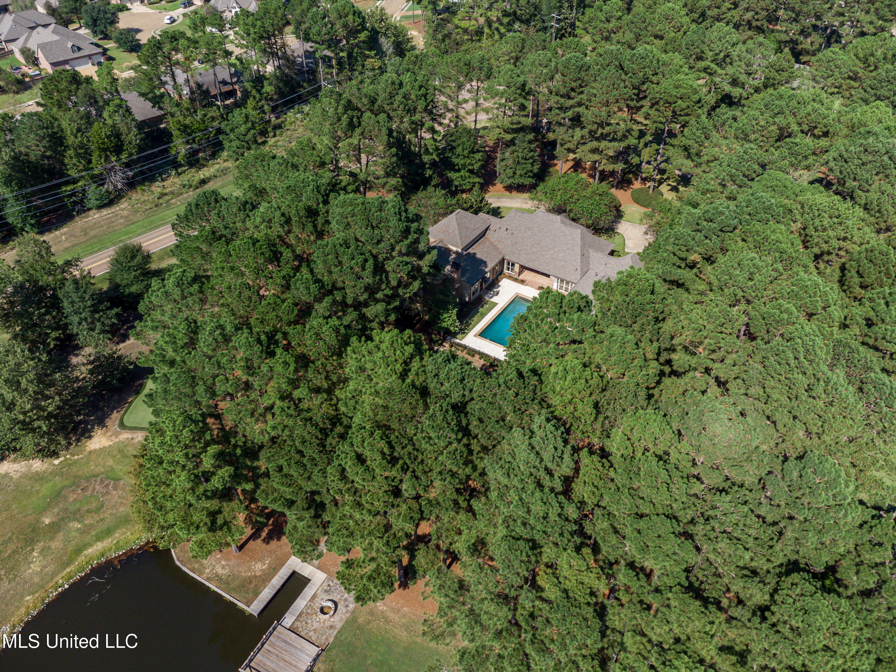 Madison, Mississippi 39110, United States, 5 Bedrooms Bedrooms, ,6 BathroomsBathrooms,Residential,Active,218412