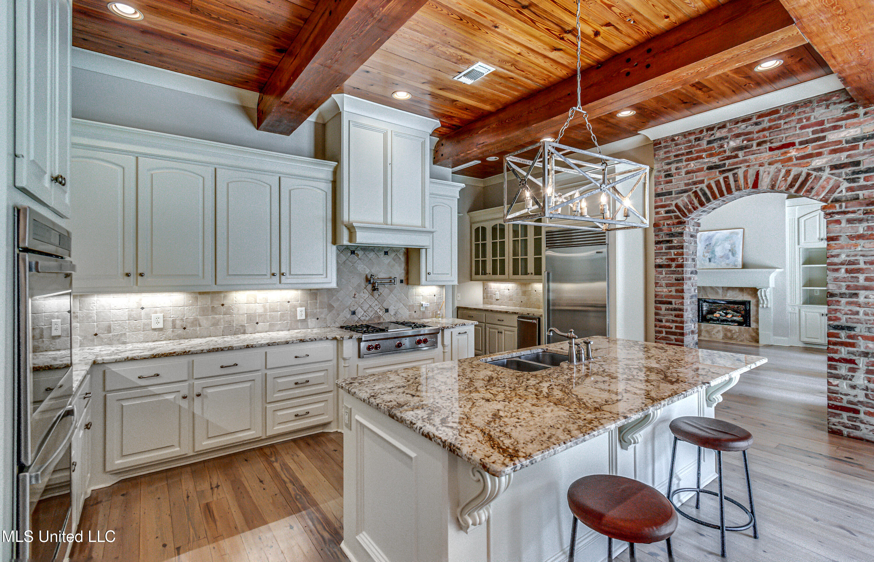 Madison, Mississippi 39110, United States, 5 Bedrooms Bedrooms, ,6 BathroomsBathrooms,Residential,Active,218412