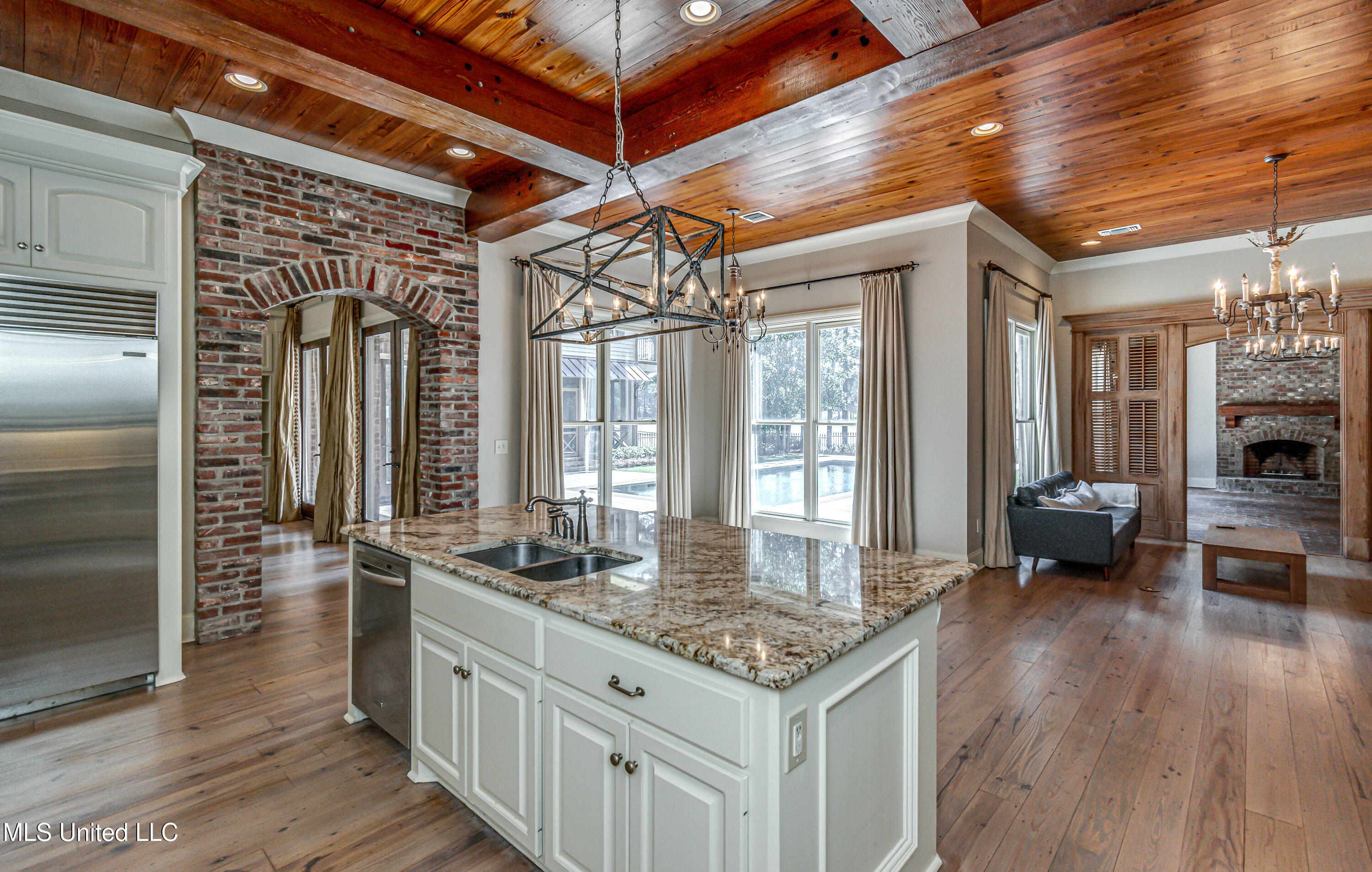 Madison, Mississippi 39110, United States, 5 Bedrooms Bedrooms, ,6 BathroomsBathrooms,Residential,Active,218412