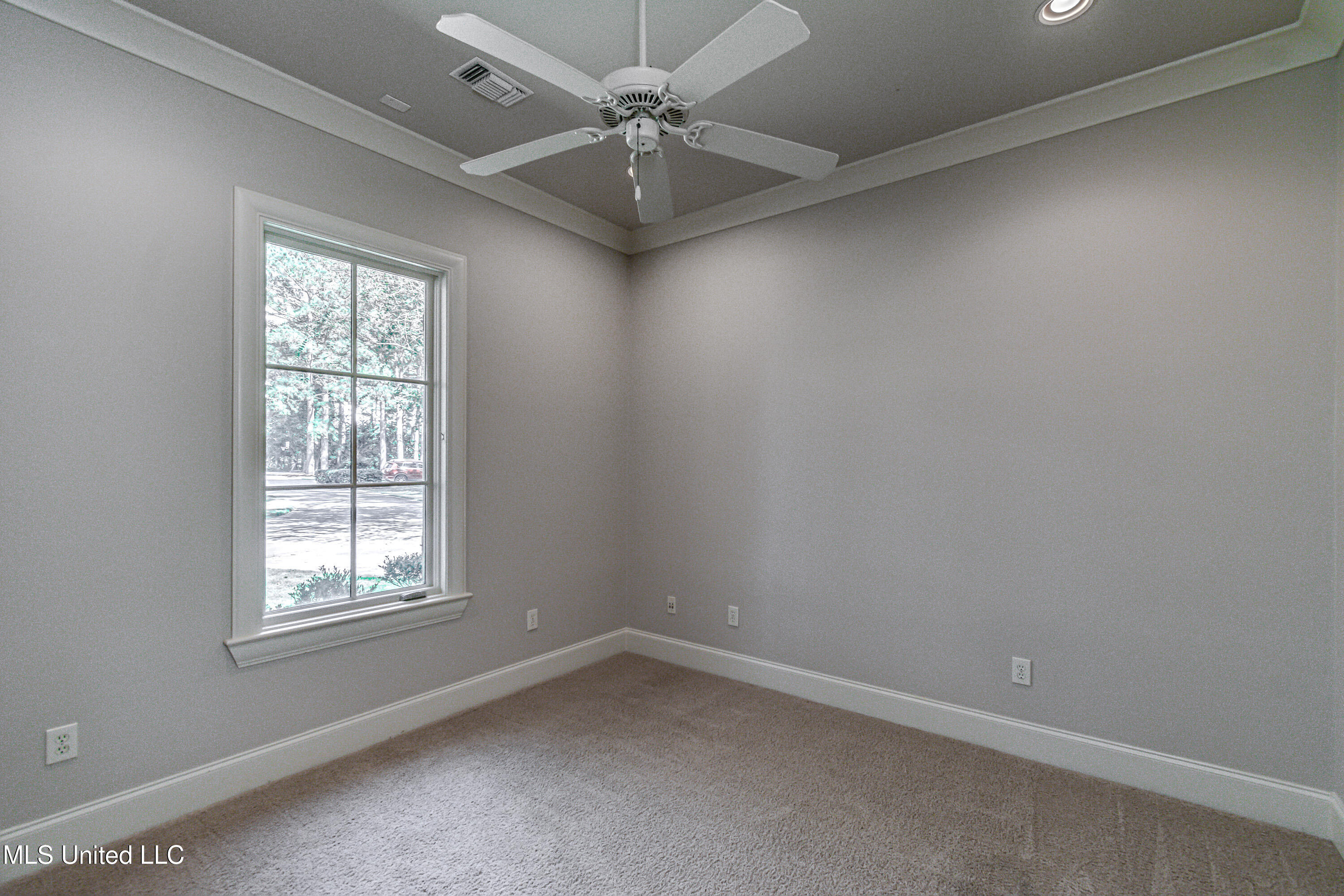 Madison, Mississippi 39110, United States, 5 Bedrooms Bedrooms, ,6 BathroomsBathrooms,Residential,Active,218412