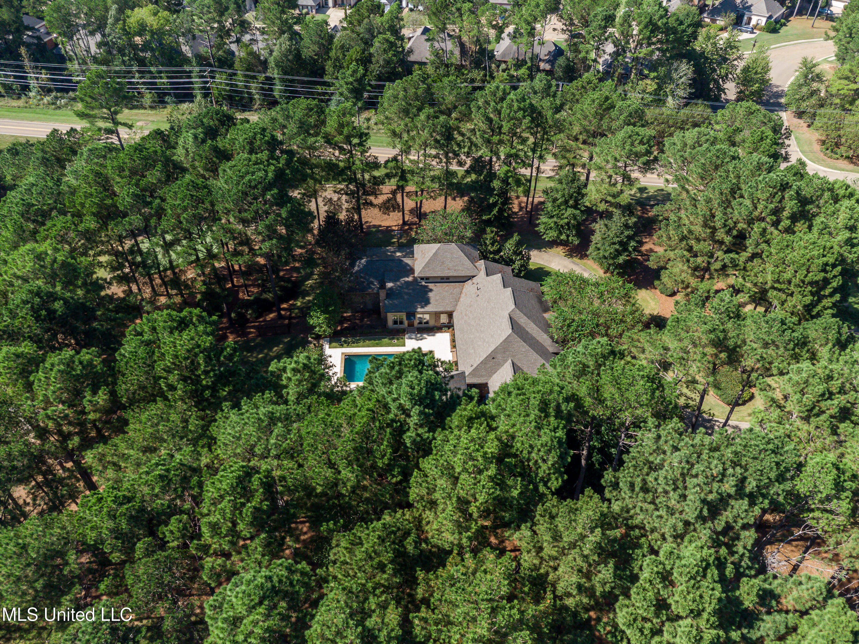 Madison, Mississippi 39110, United States, 5 Bedrooms Bedrooms, ,6 BathroomsBathrooms,Residential,Active,218412