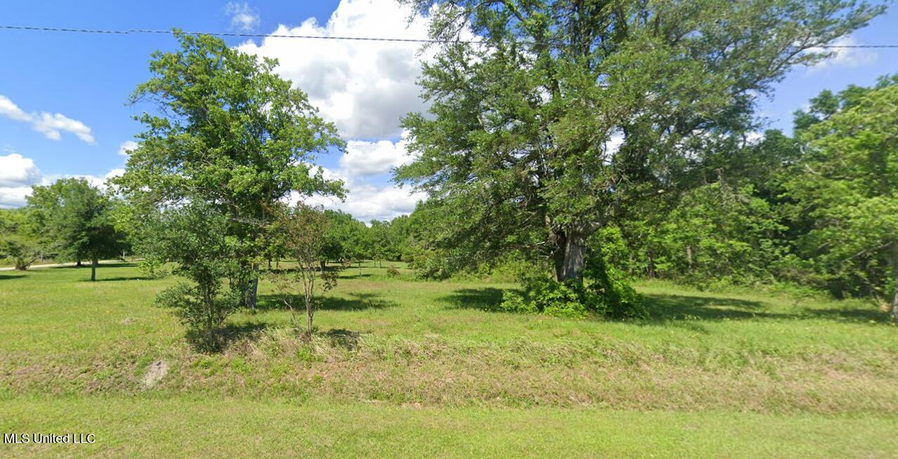 120 Fort Henry Avenue, Pass Christian, Mississippi image 3