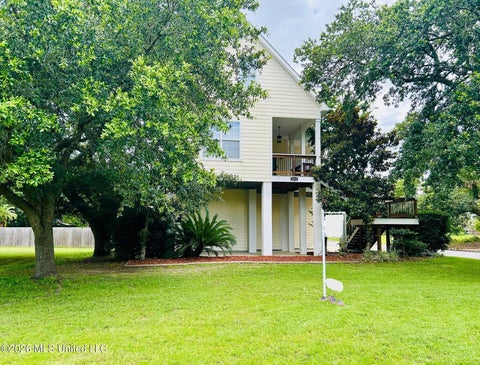 Apartment For Sale - 2519 Washington Avenue<br/> Pascagoula, MS 39567