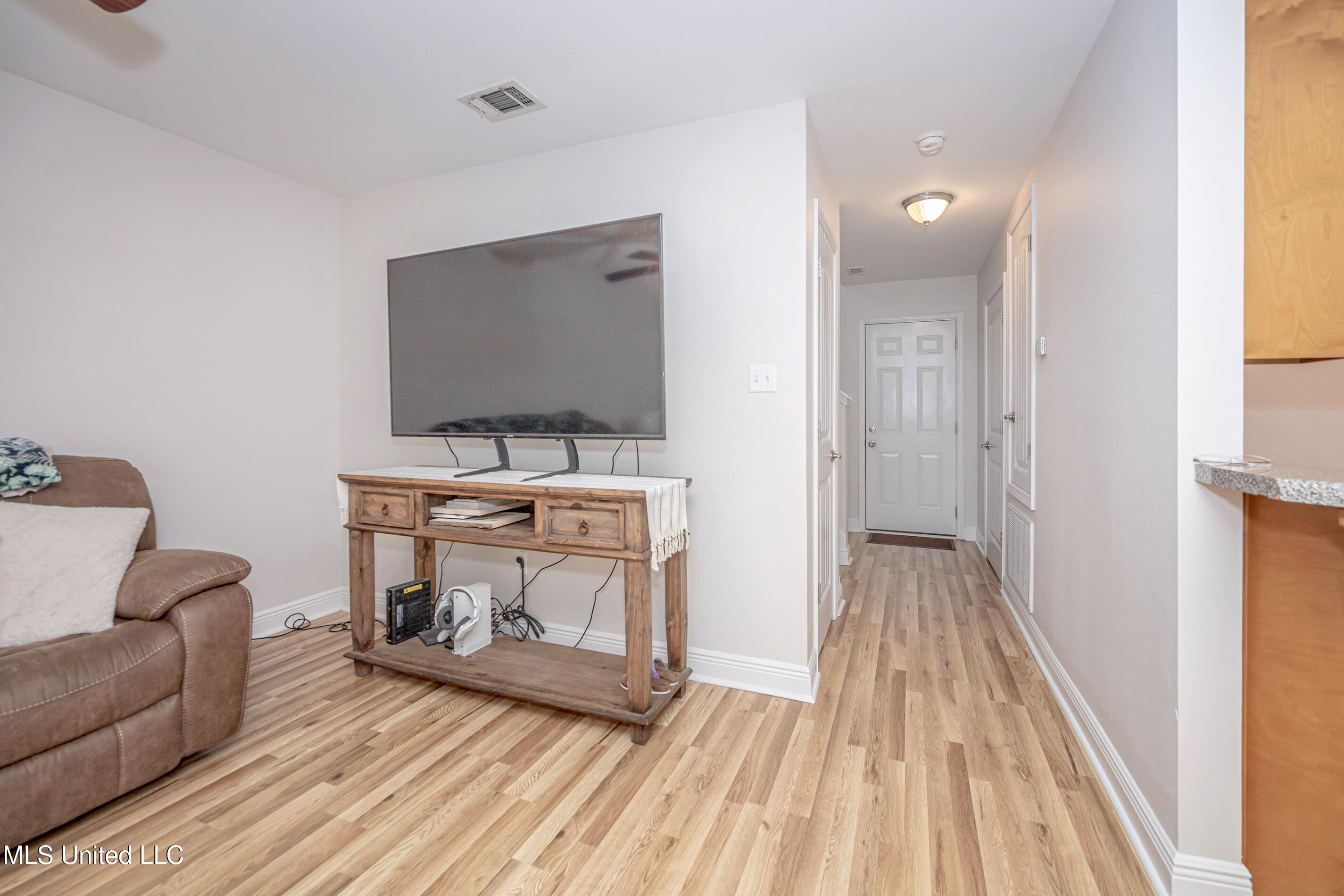 18108 Steamer Way, Gulfport, Mississippi image 9