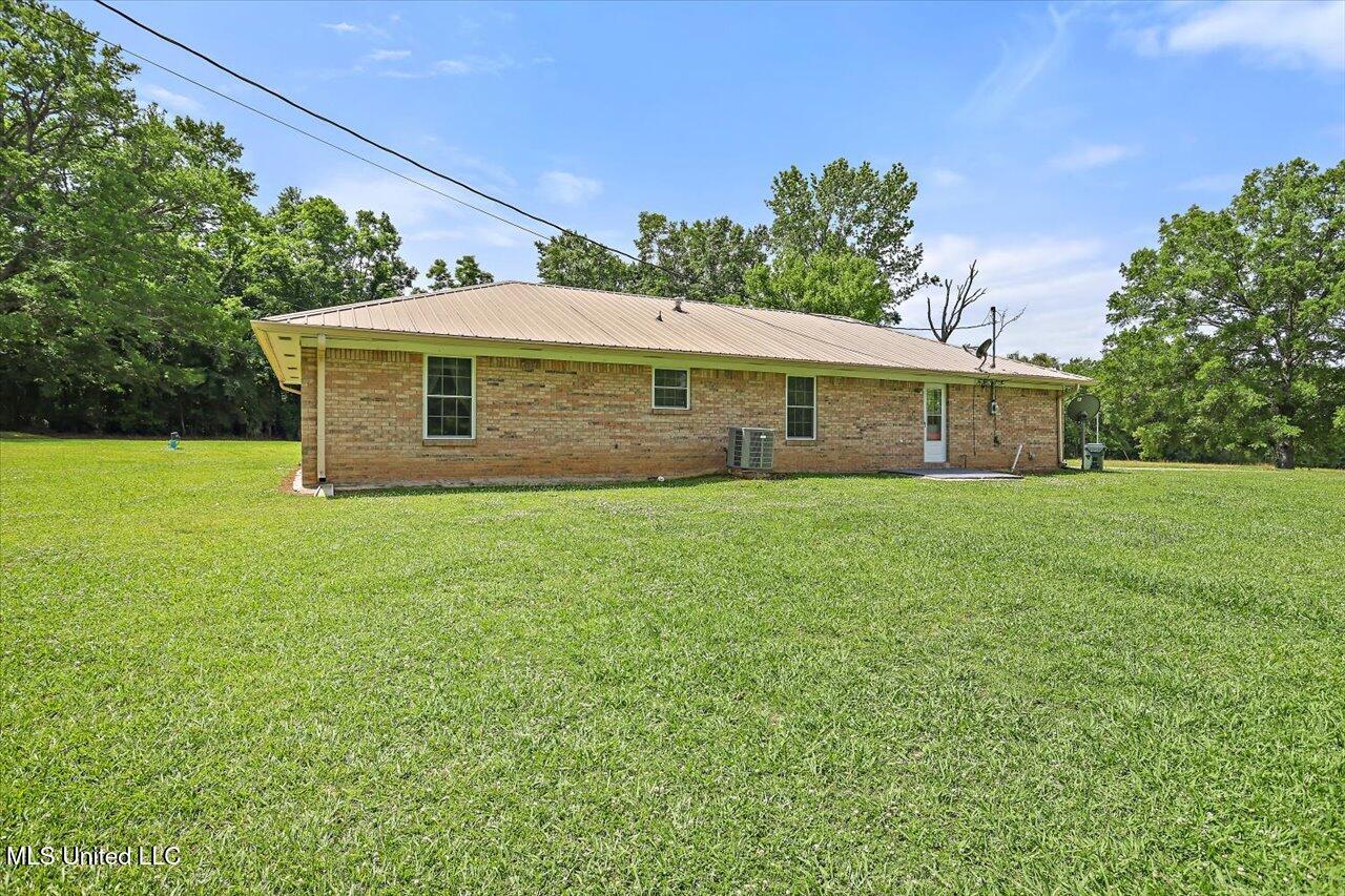 869 B Parks Road, Pickens, Mississippi image 44
