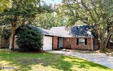 Homes For Sale - 4302 Concord Street<br/> Pascagoula, MS 39581