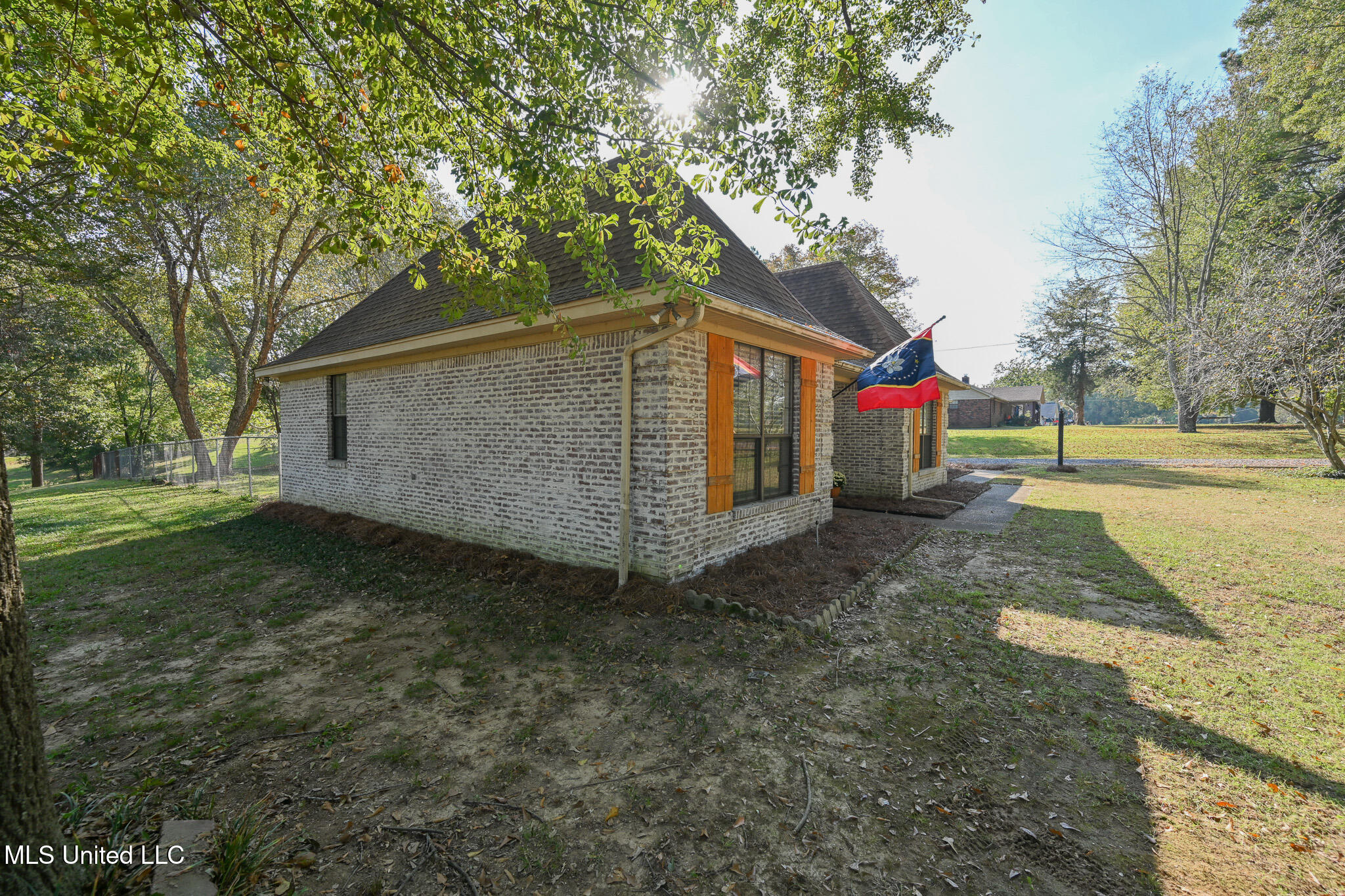 6470 Scenic Hollow Road, Walls, Mississippi image 4