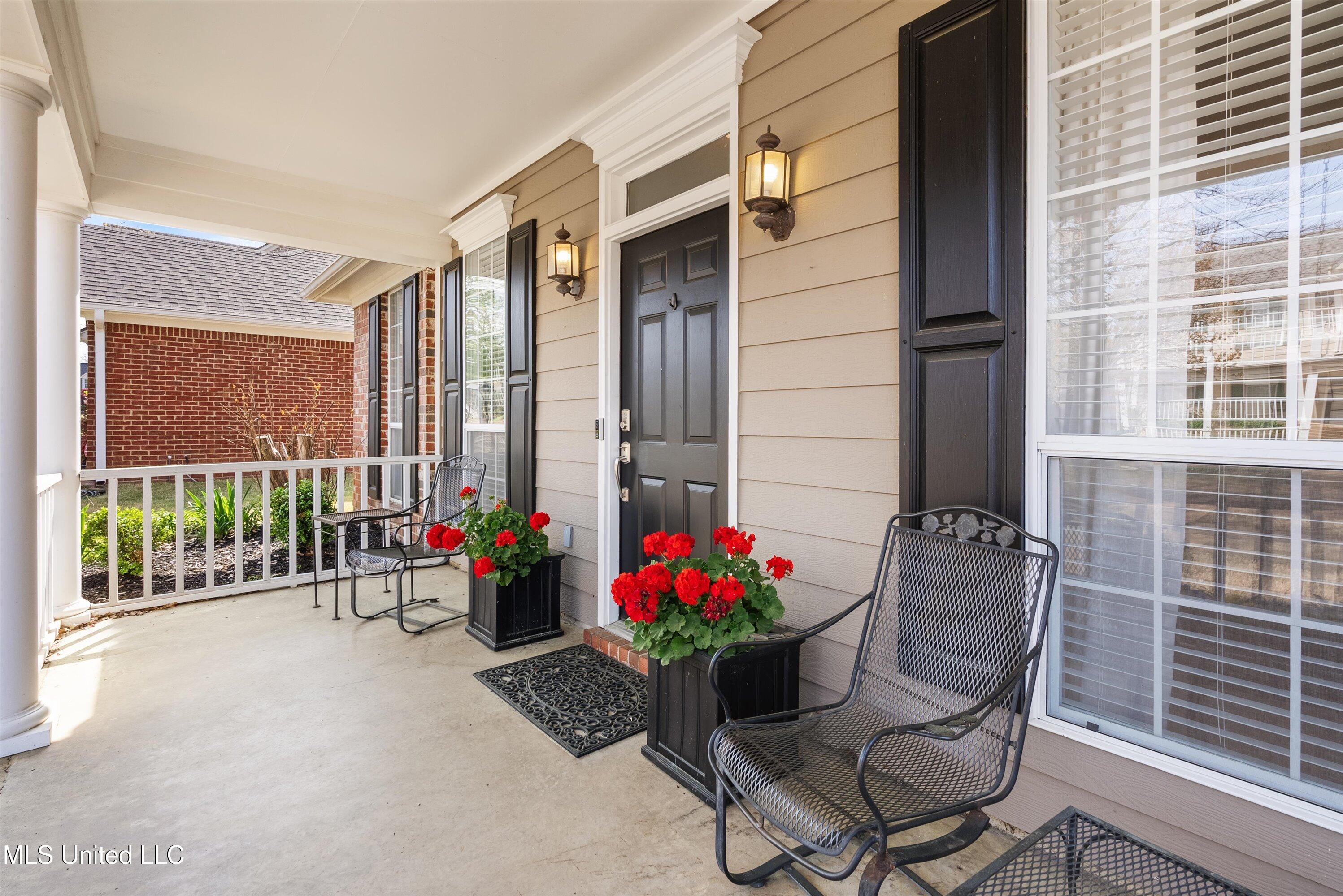 4845 Stone Cross Drive, Olive Branch, Mississippi image 3
