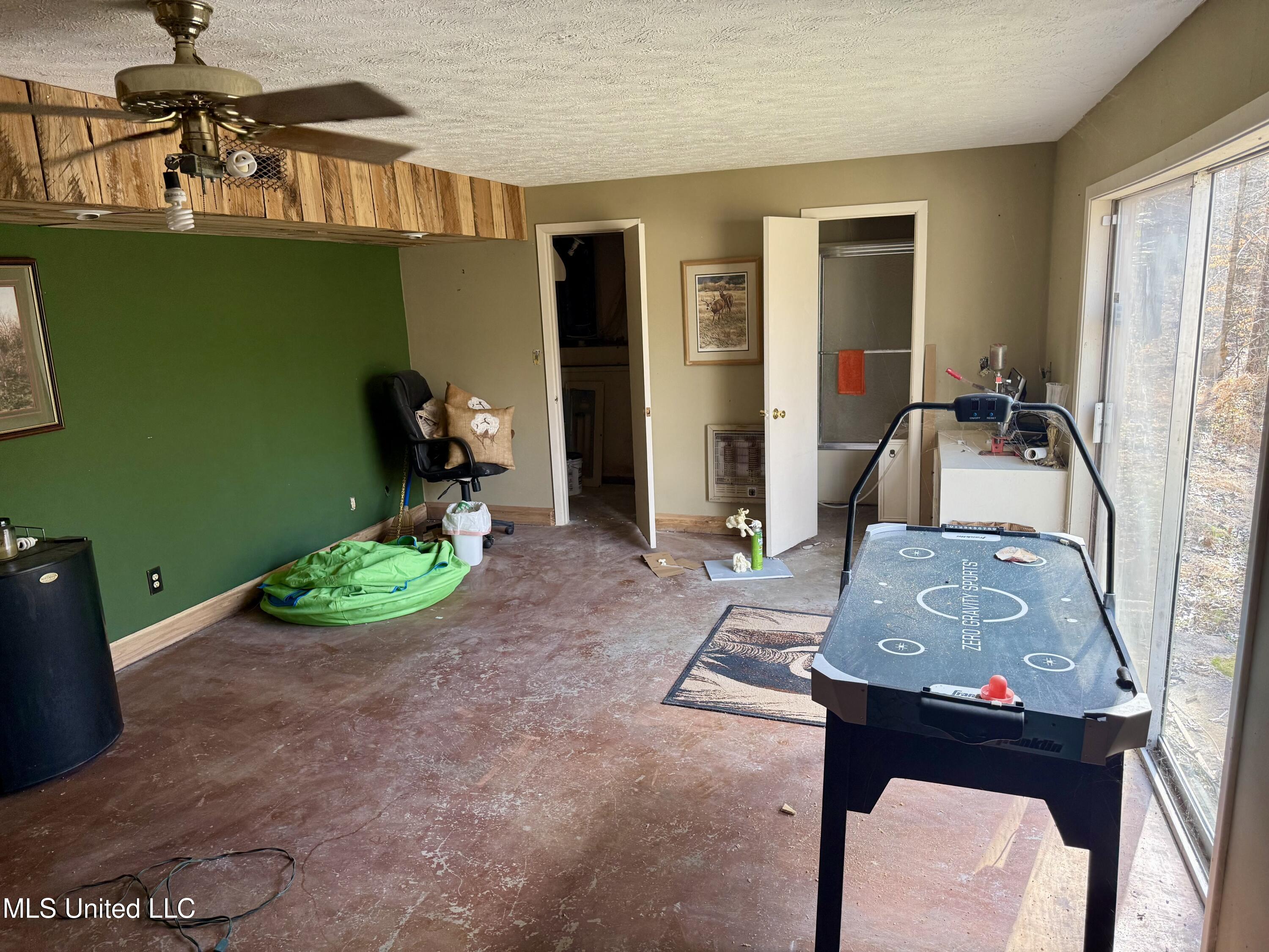 715 Woodland Hills Dr, Lexington, Mississippi image 14
