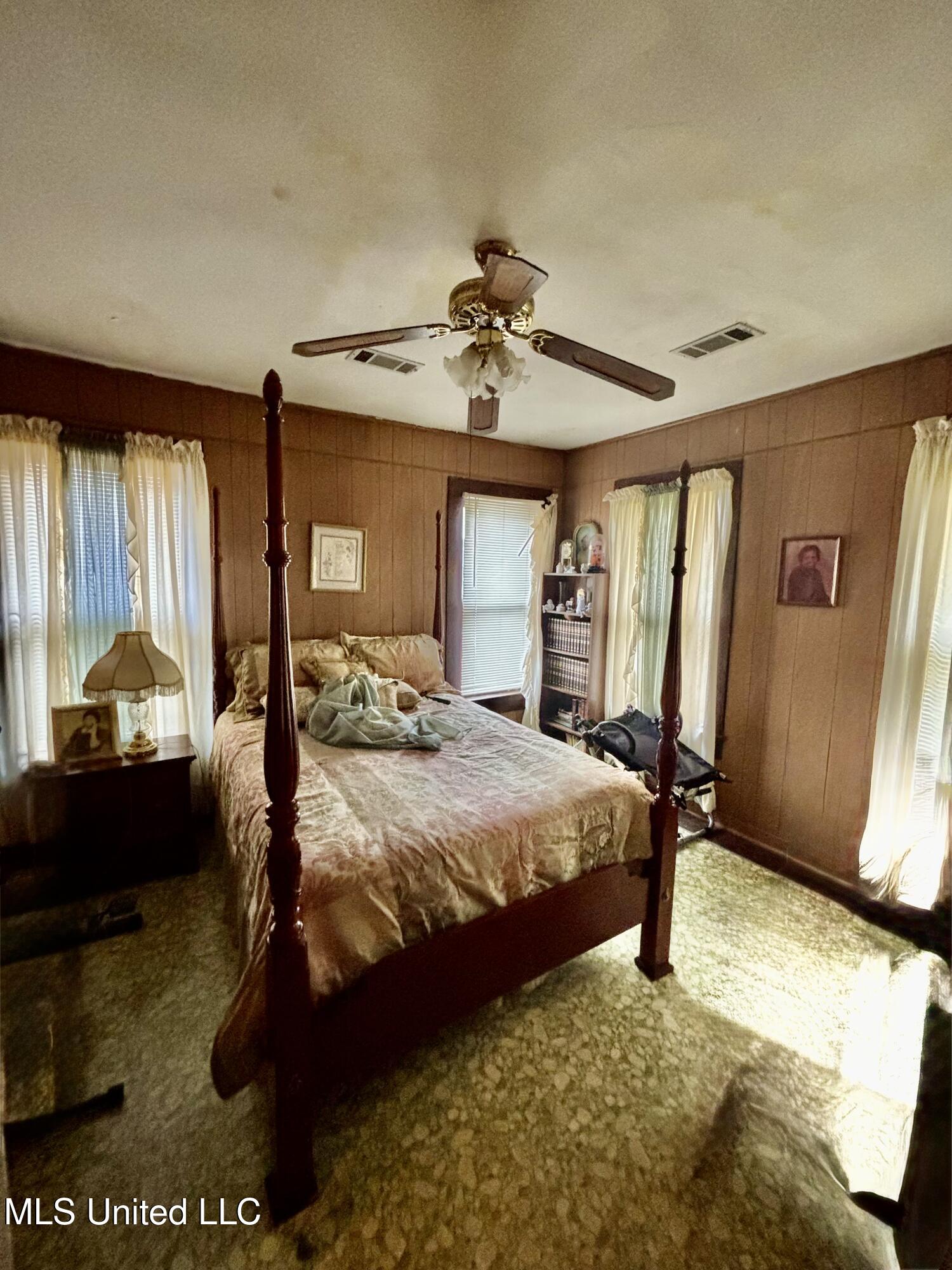 1205 Leflore Avenue, Greenwood, Mississippi image 6