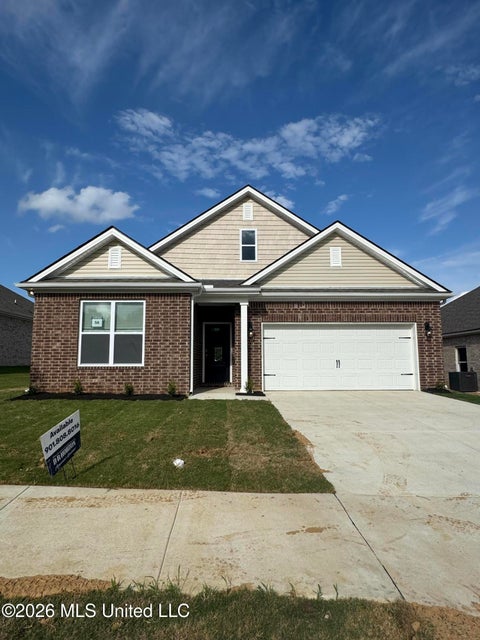 Homes For Sale - 48 Spirit Dance Drive<br/> Byhalia, MS 38611