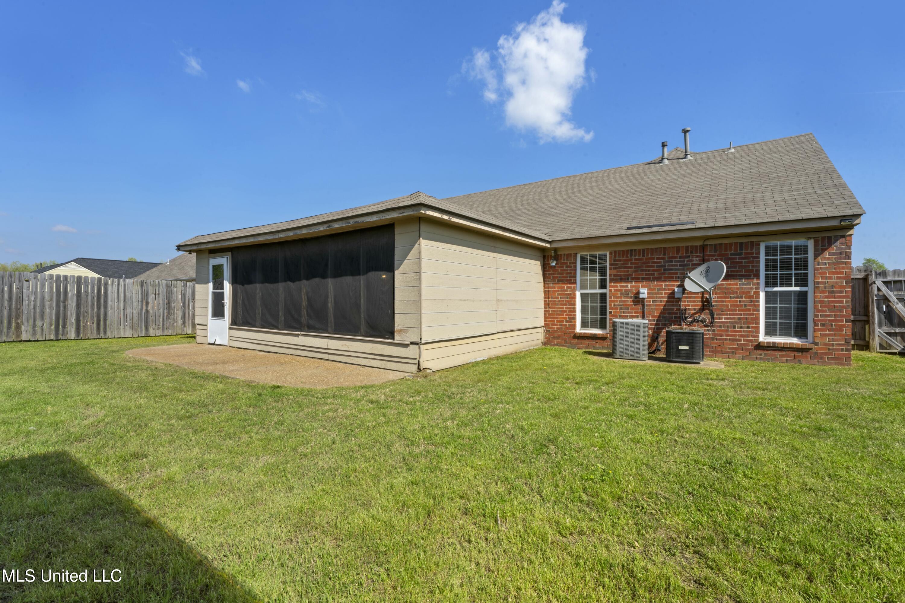 2425 Mooneyham Lane, Horn Lake, Mississippi image 28