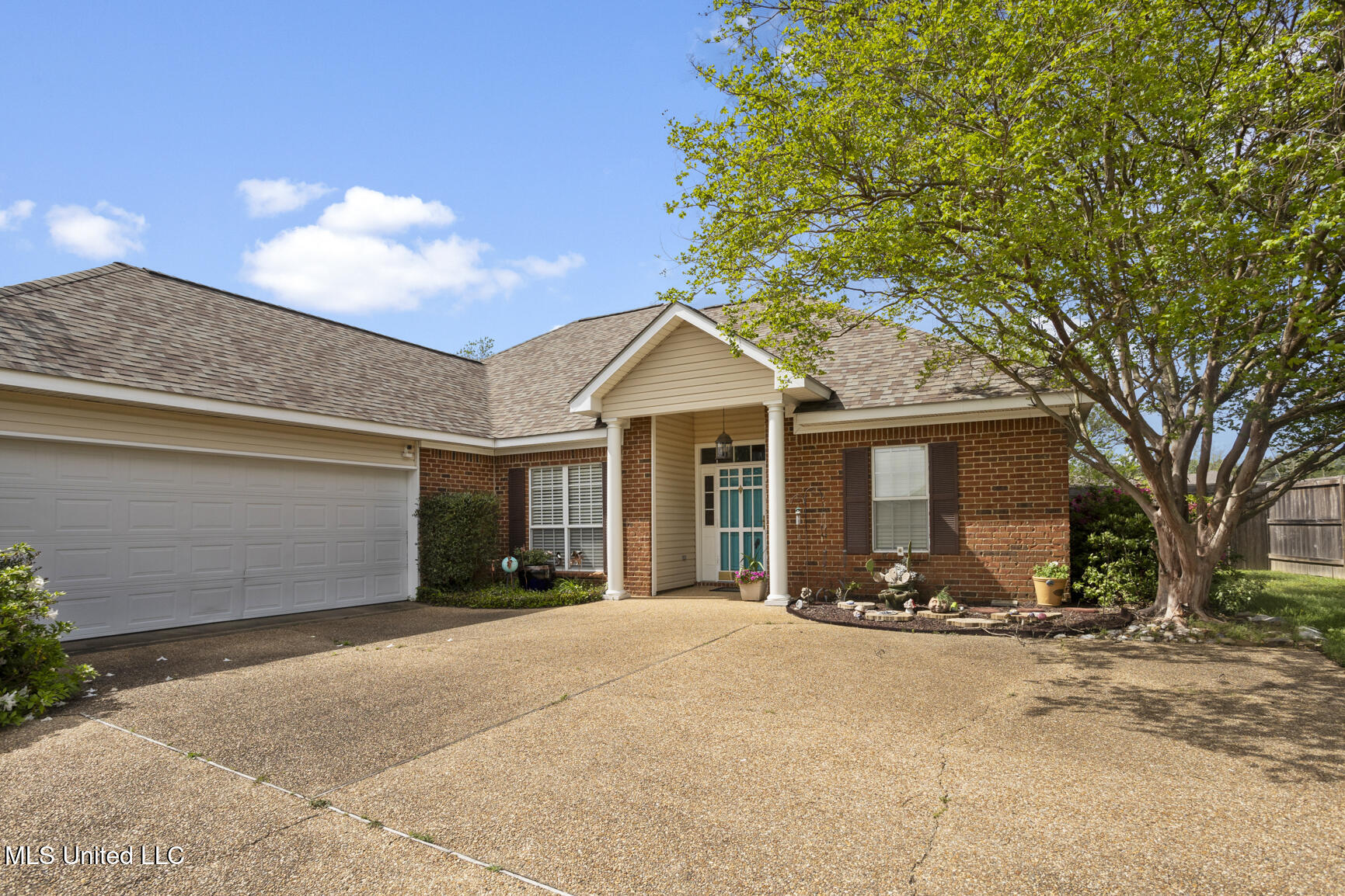 2120 Crossbridge Boulevard, Byram, Mississippi image 2