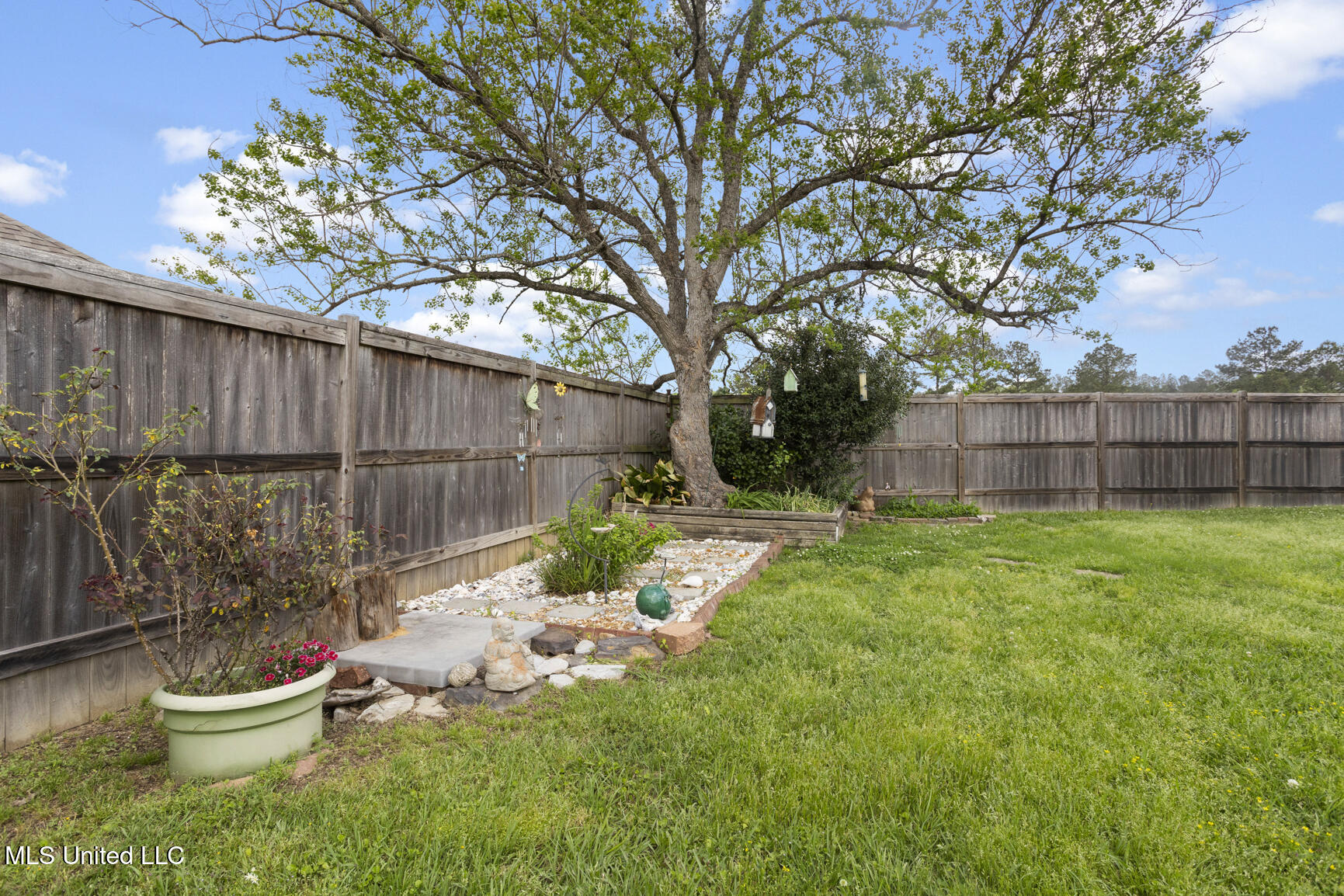 2120 Crossbridge Boulevard, Byram, Mississippi image 27