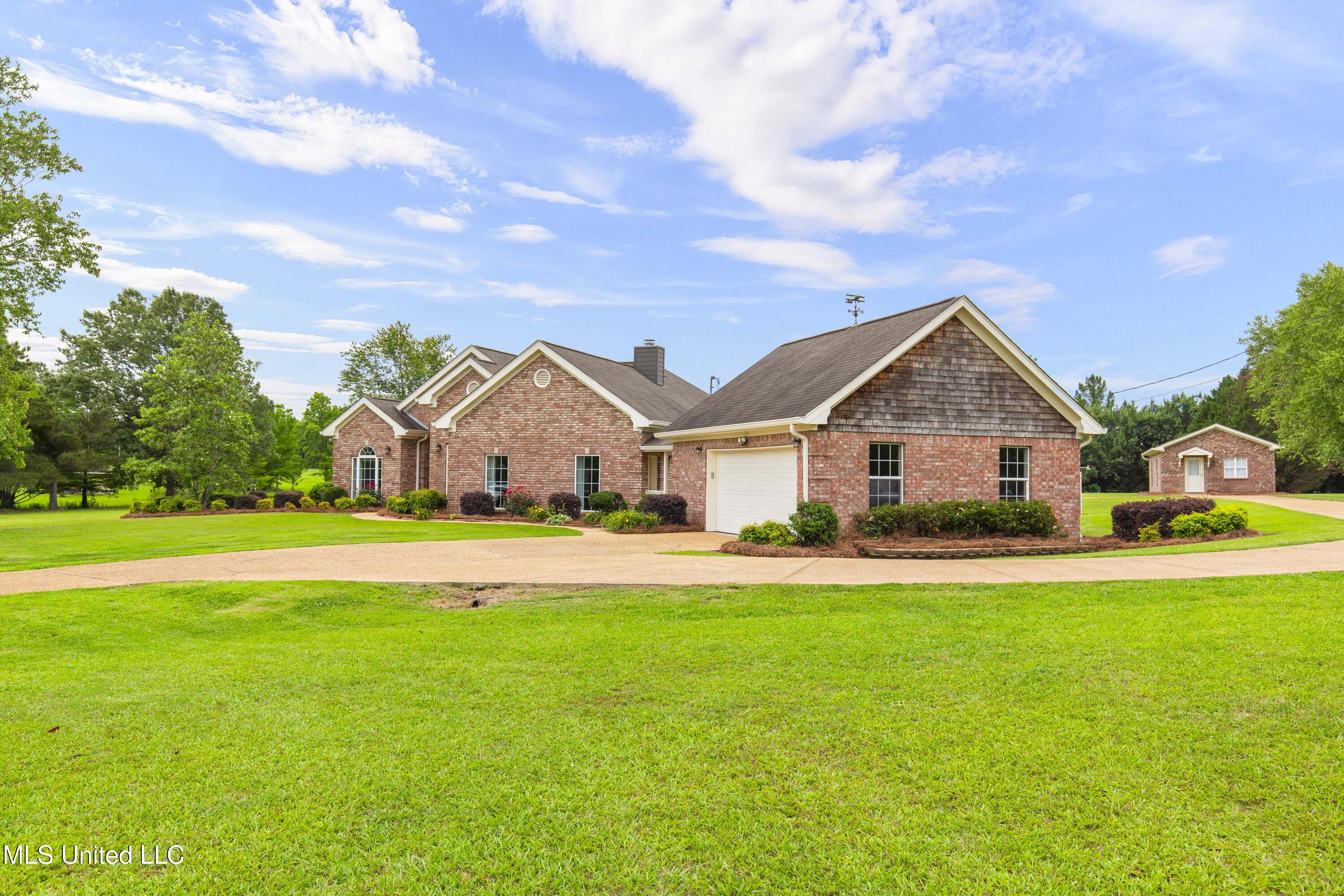 123 Munich Dr, Madison, Mississippi image 3