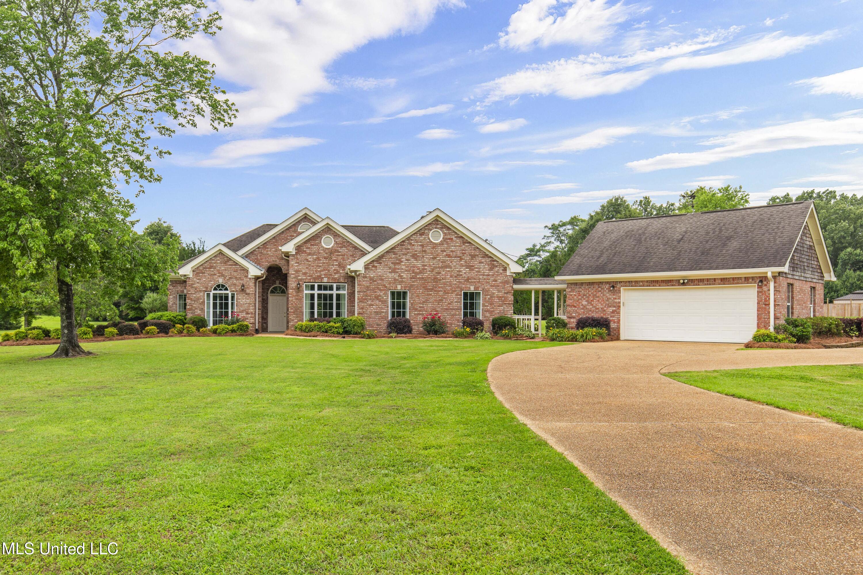 123 Munich Dr, Madison, Mississippi image 4