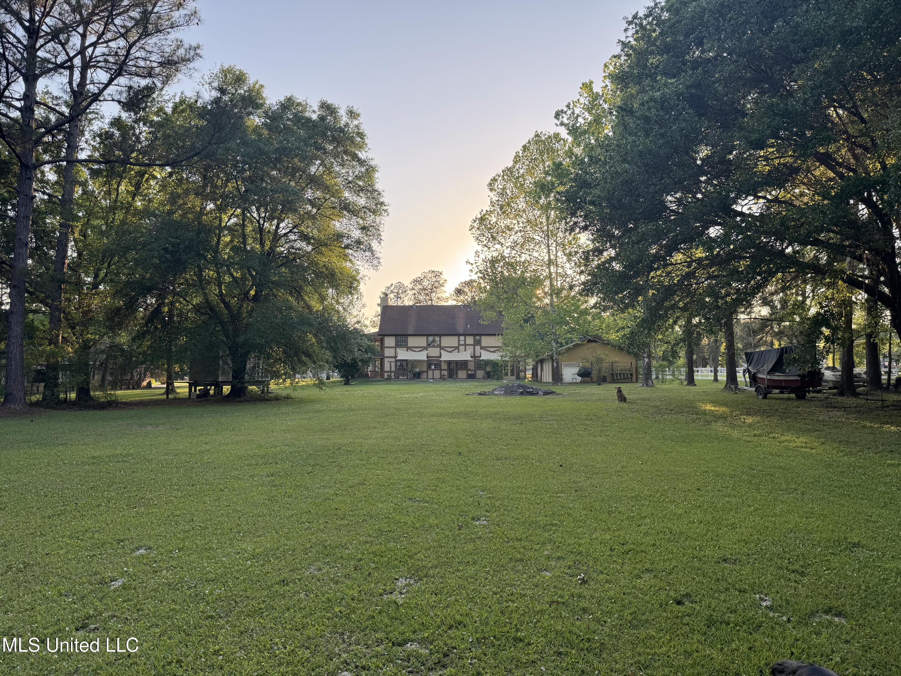 8900 Dana Road, Biloxi, Mississippi image 32