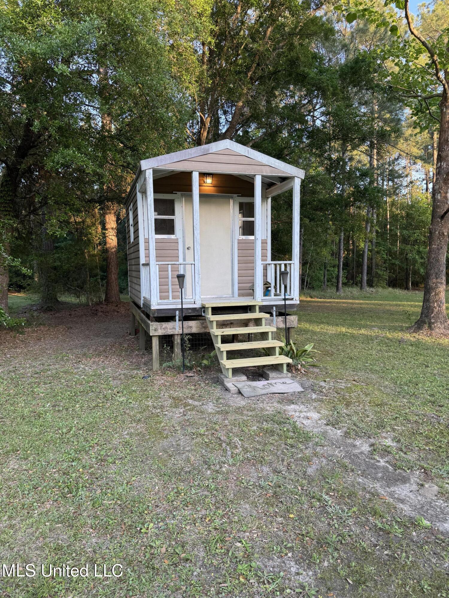 8900 Dana Road, Biloxi, Mississippi image 33