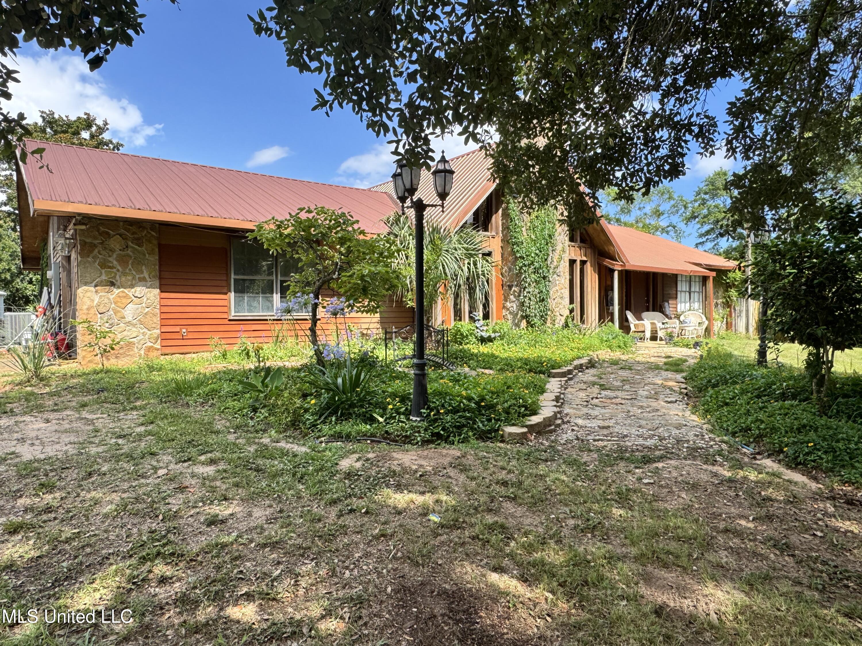 5114 Bay Street, Pascagoula, Mississippi image 3