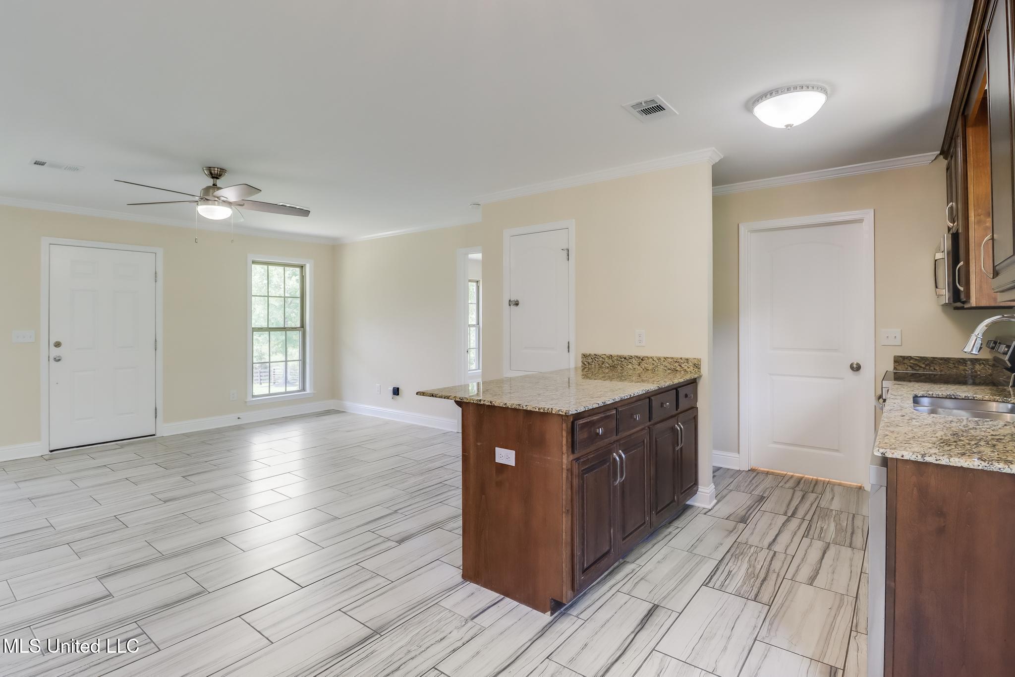 14667 Cable Bridge Road, Gulfport, Mississippi image 8
