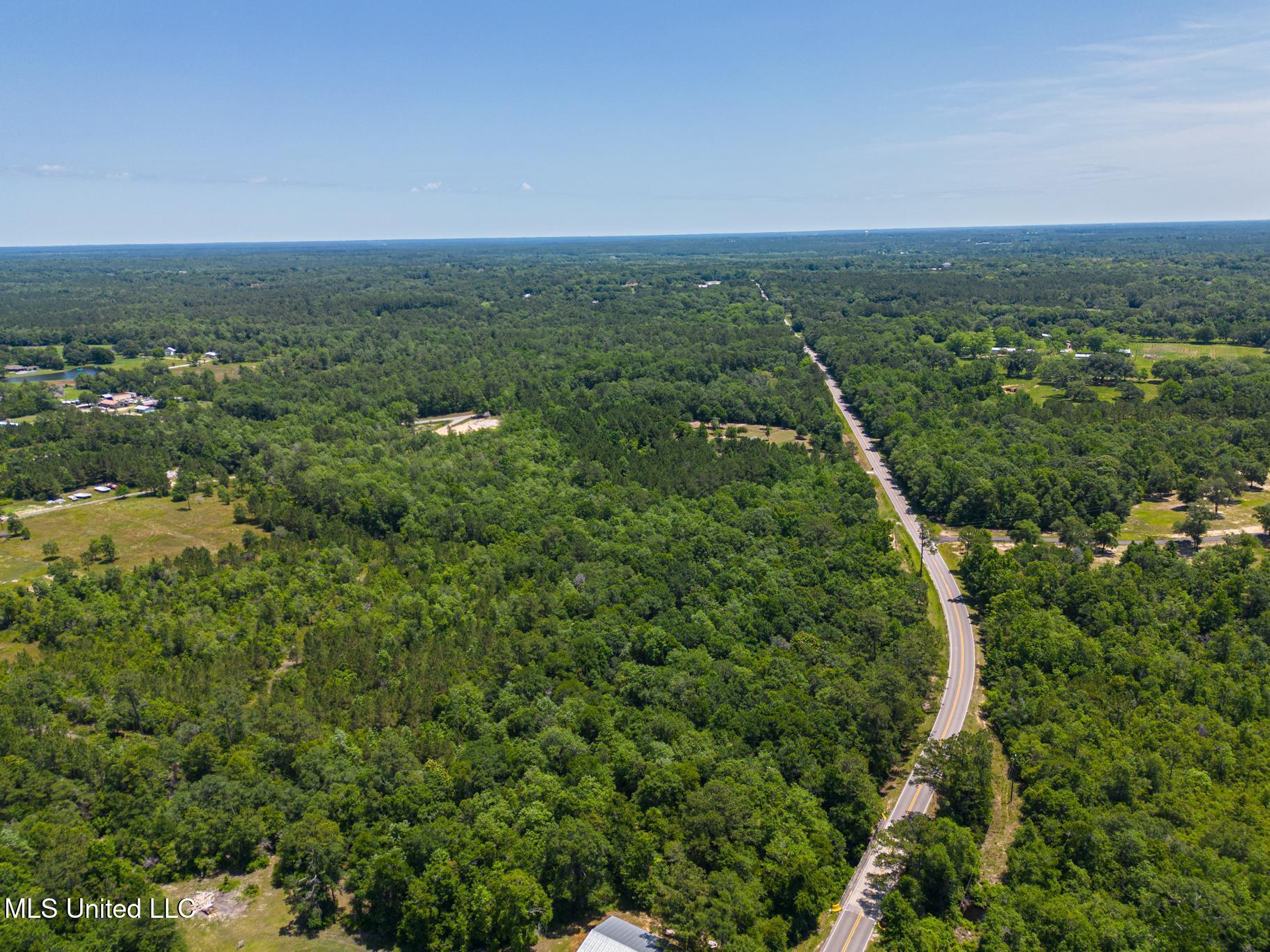 14667 Cable Bridge Road, Gulfport, Mississippi image 27