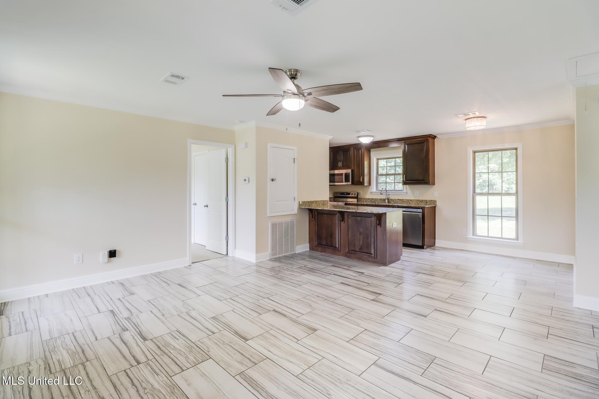 14667 Cable Bridge Road, Gulfport, Mississippi image 5