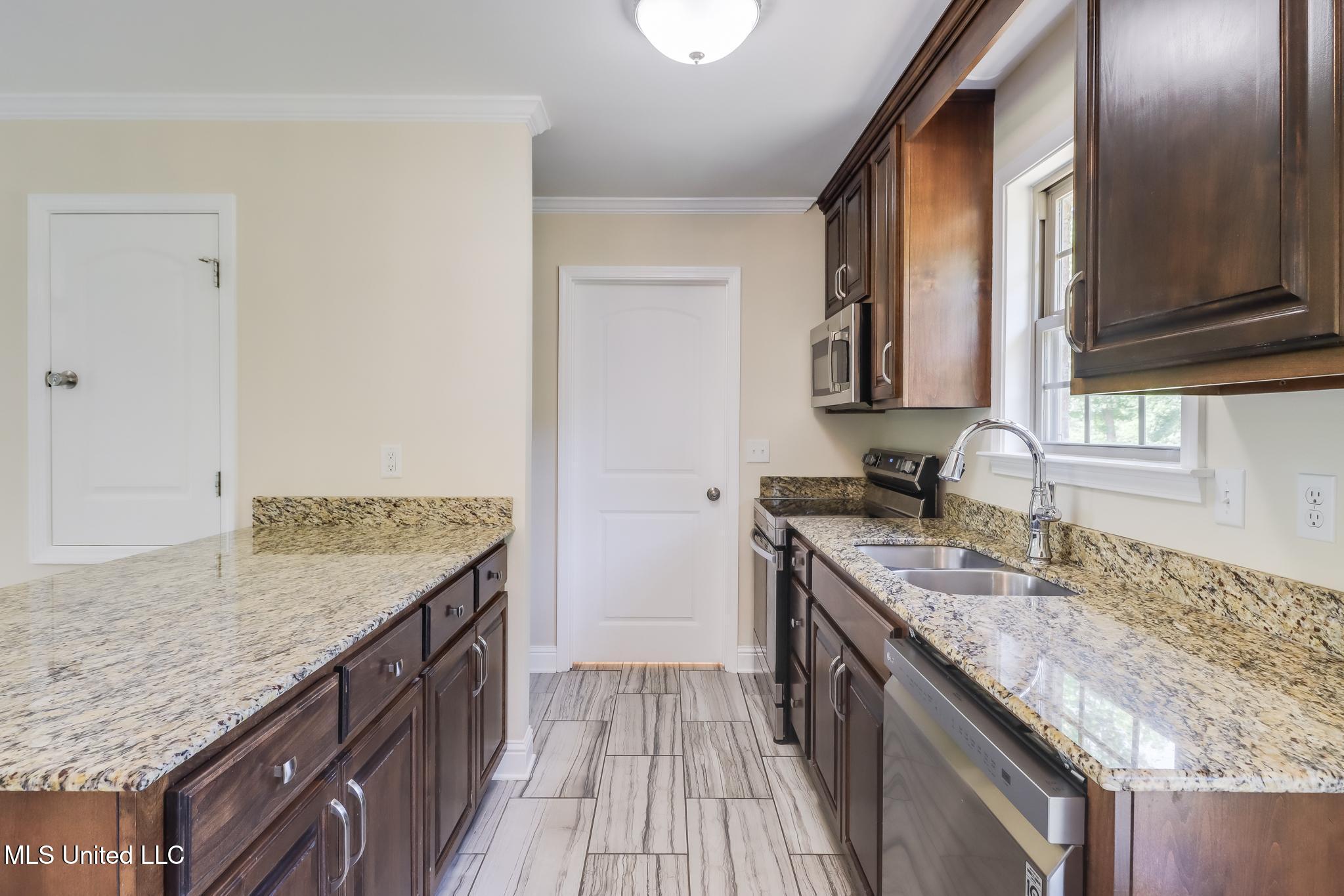 14667 Cable Bridge Road, Gulfport, Mississippi image 9