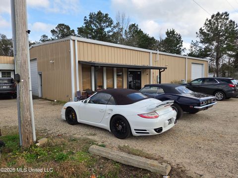 Homes For Sale - 16108 Road 509<br/> Kiln, MS 39556