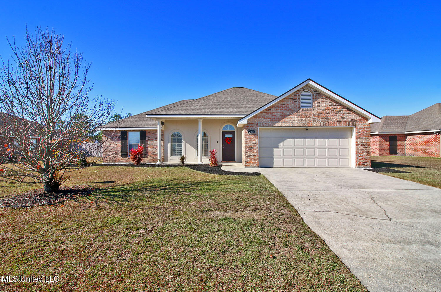 2005 Rhonda Avenue, Ocean Springs, Mississippi image 1