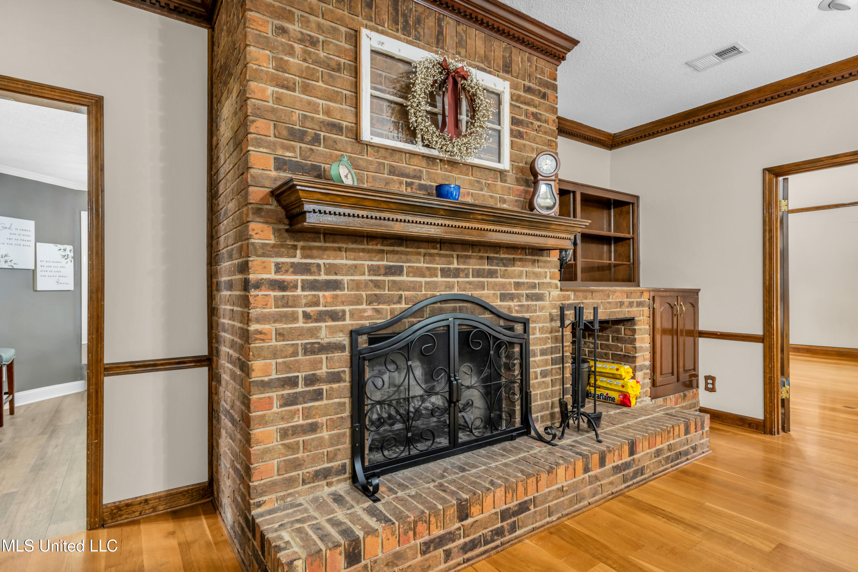8450 Deer Creek Circle, Olive Branch, Mississippi image 11