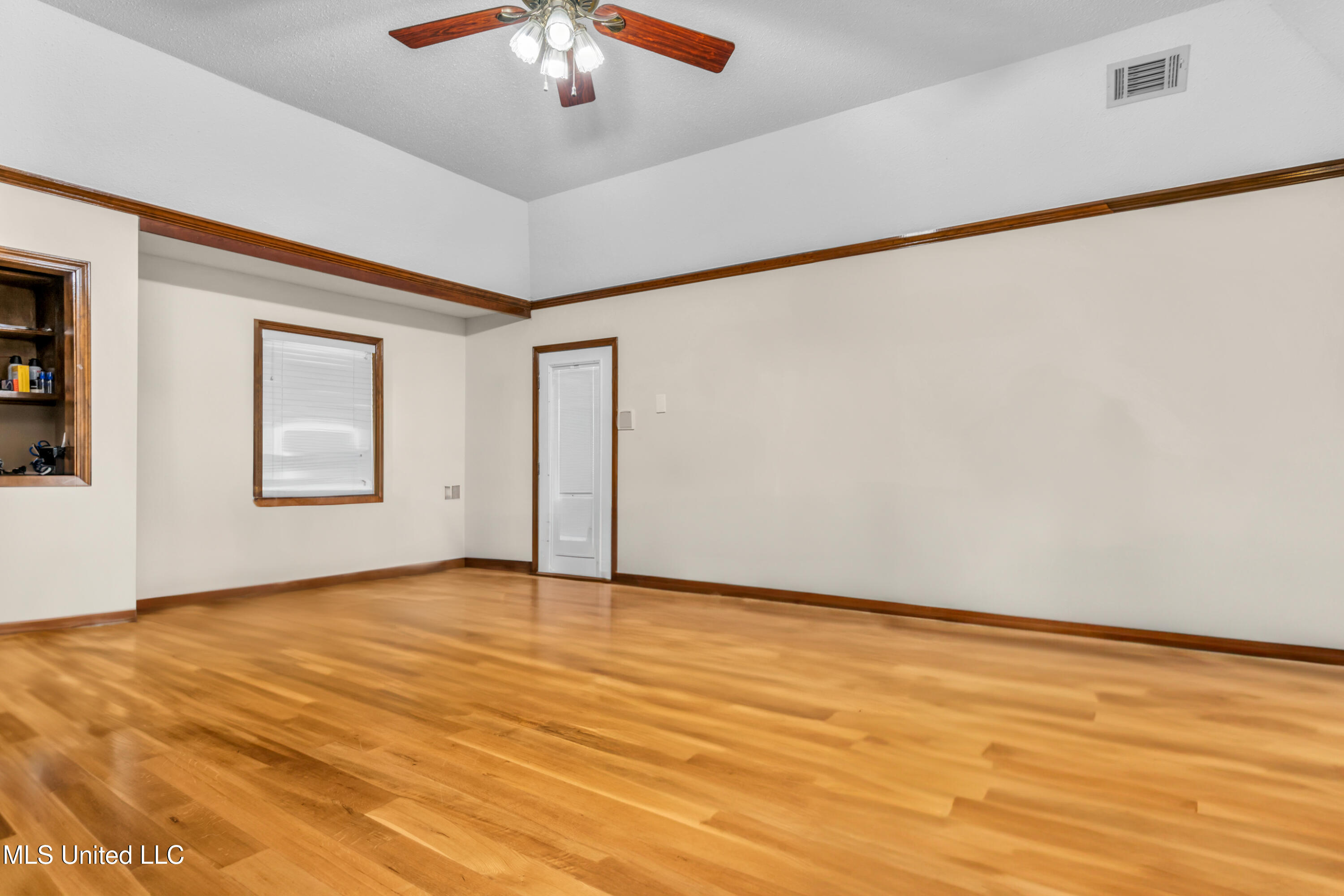 8450 Deer Creek Circle, Olive Branch, Mississippi image 20