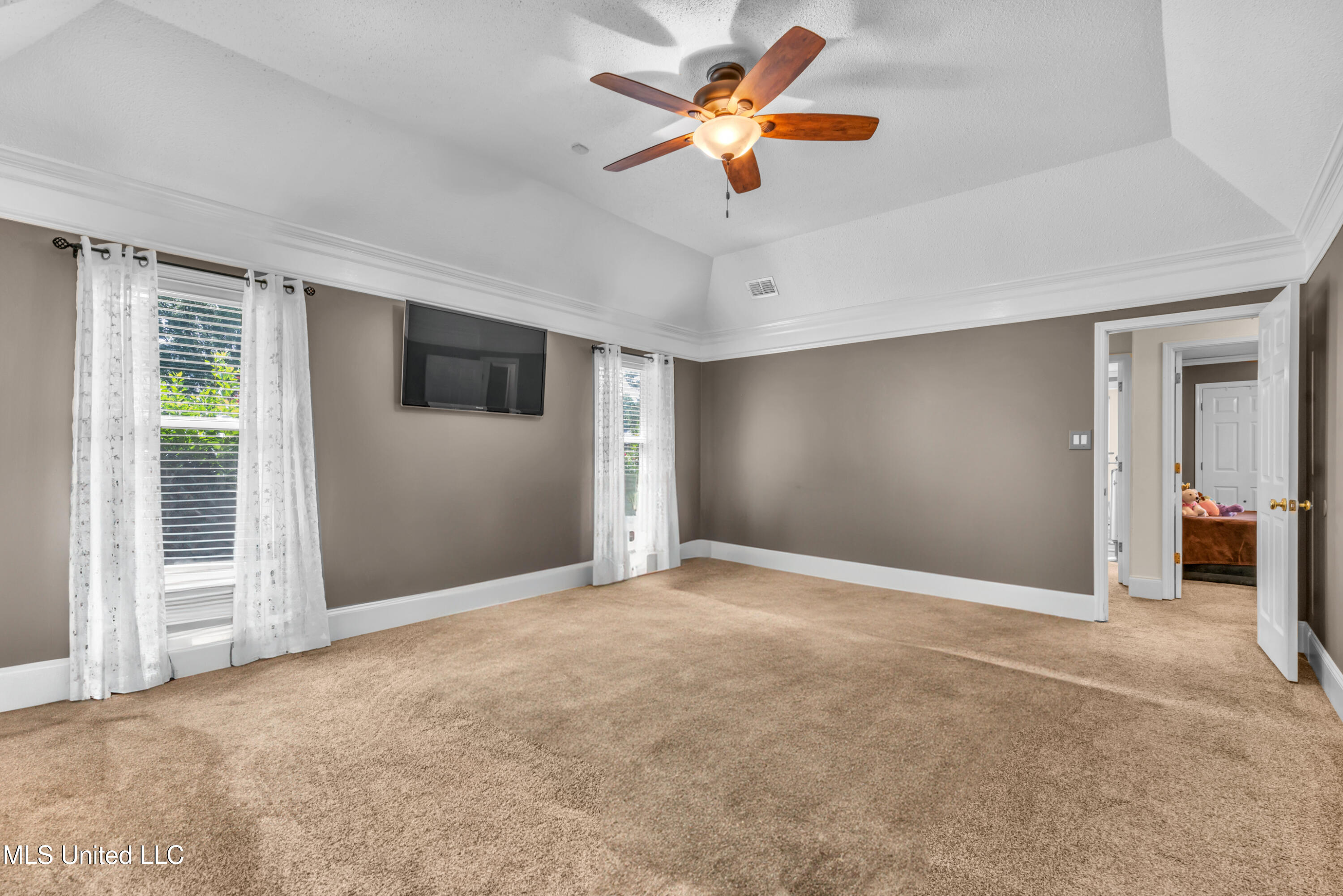 8450 Deer Creek Circle, Olive Branch, Mississippi image 22