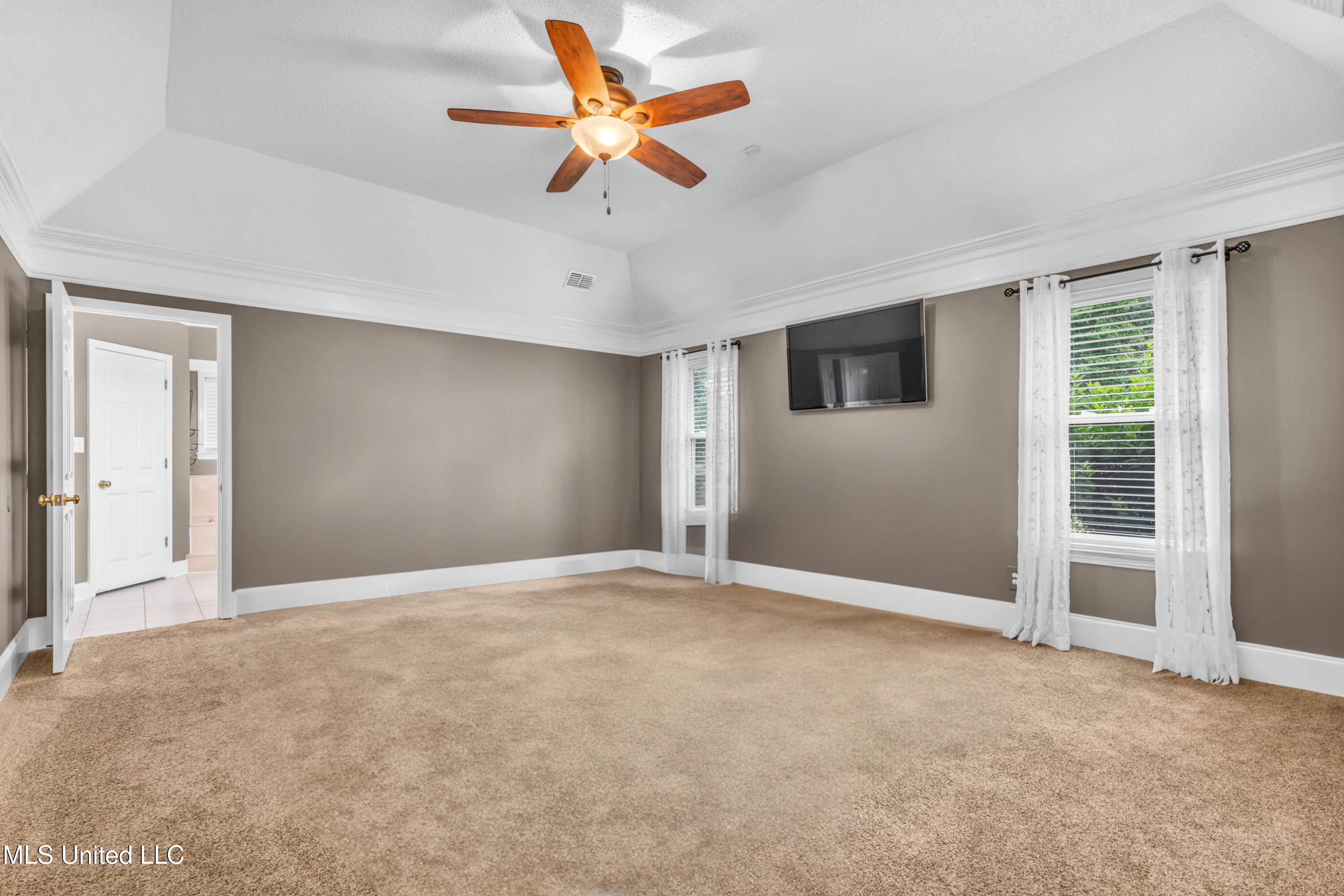 8450 Deer Creek Circle, Olive Branch, Mississippi image 21