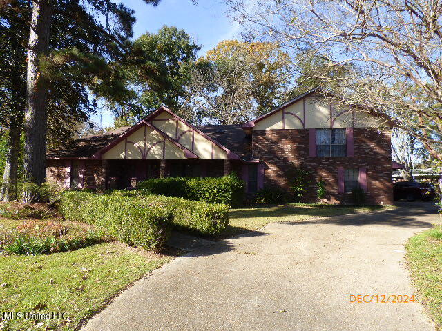 217 Broadmoor Drive, Natchez, Mississippi image 1