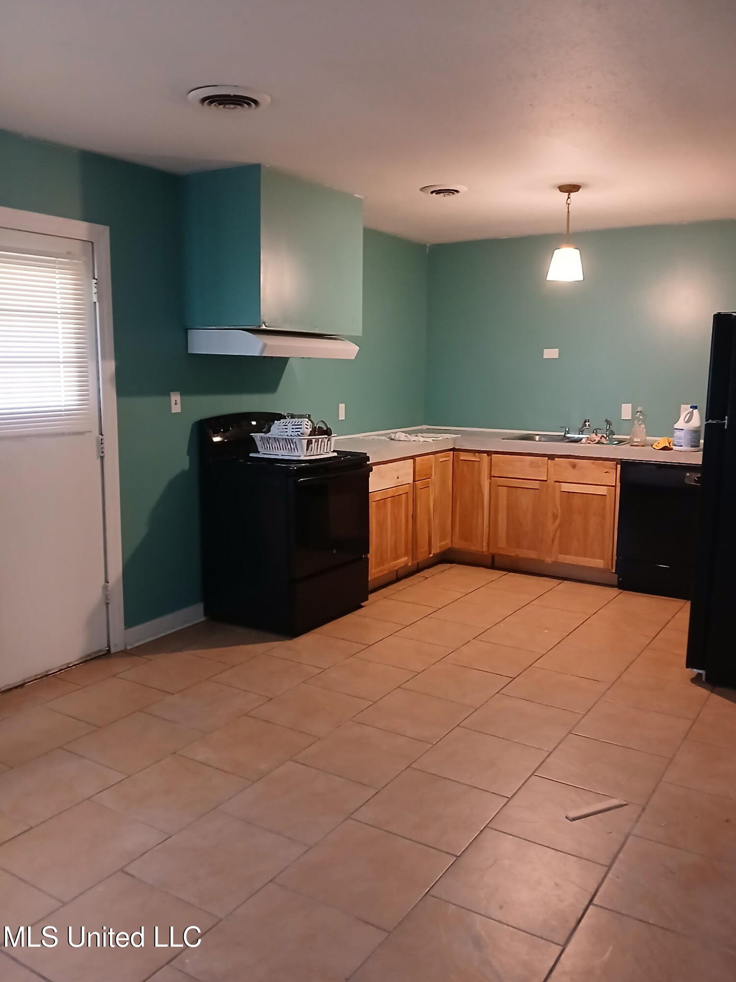 3328 Santa Rosa Street, Jackson, Mississippi image 3
