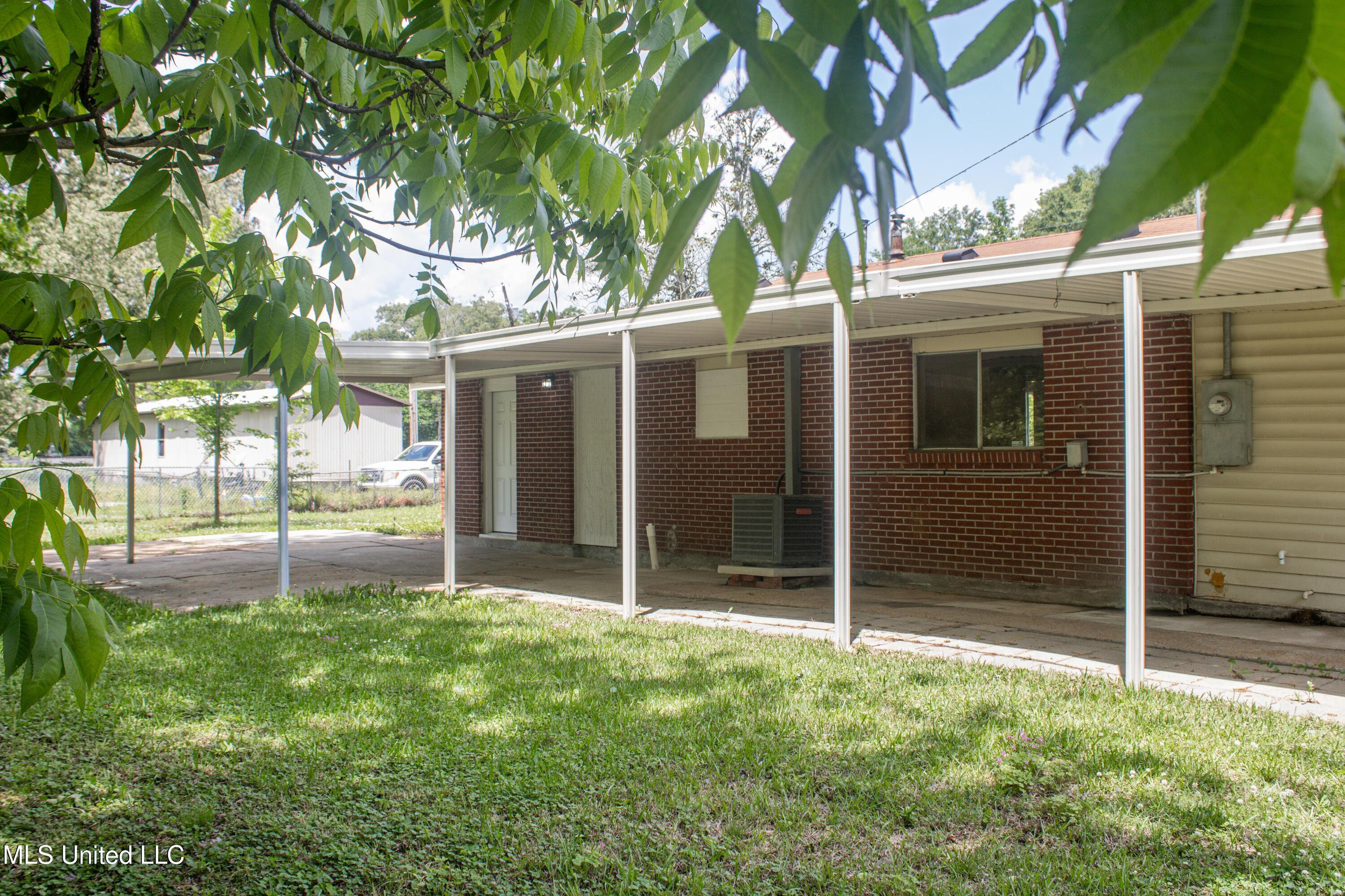 1119 St Augustine Drive, Pearl, Mississippi image 8