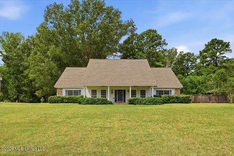 Homes For Sale - 1635 Misty Lane<br/> Hinds County, Terry, MS 39170