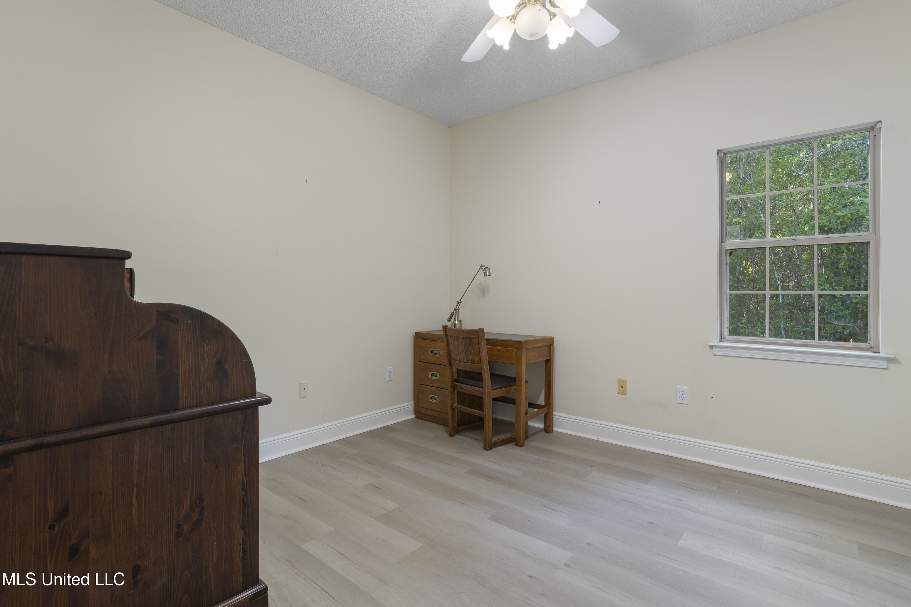 2309 Highland Drive, Gautier, Mississippi image 28