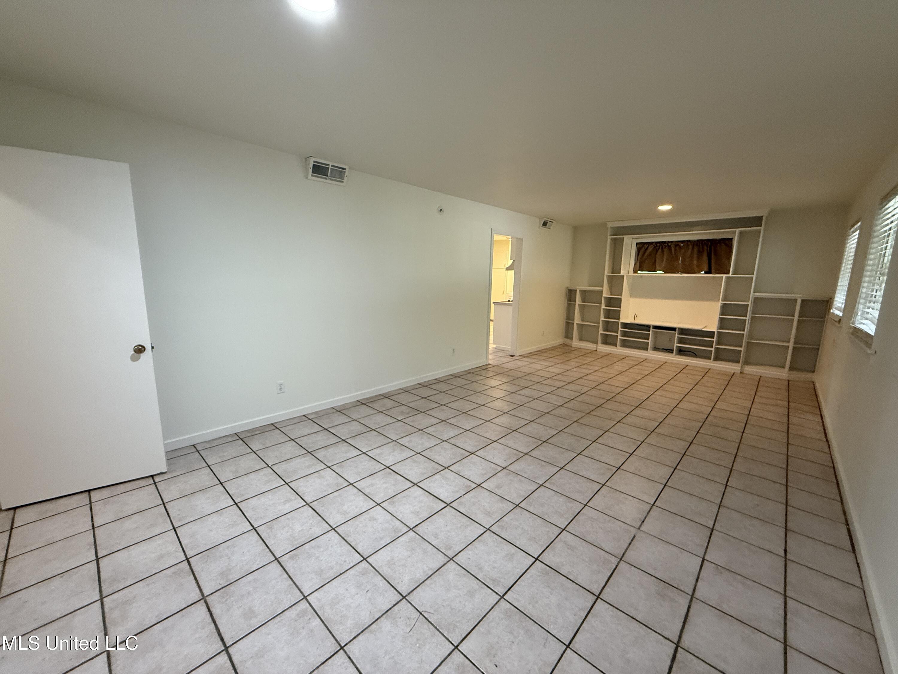 1632 Winchester Street, Jackson, Mississippi image 26