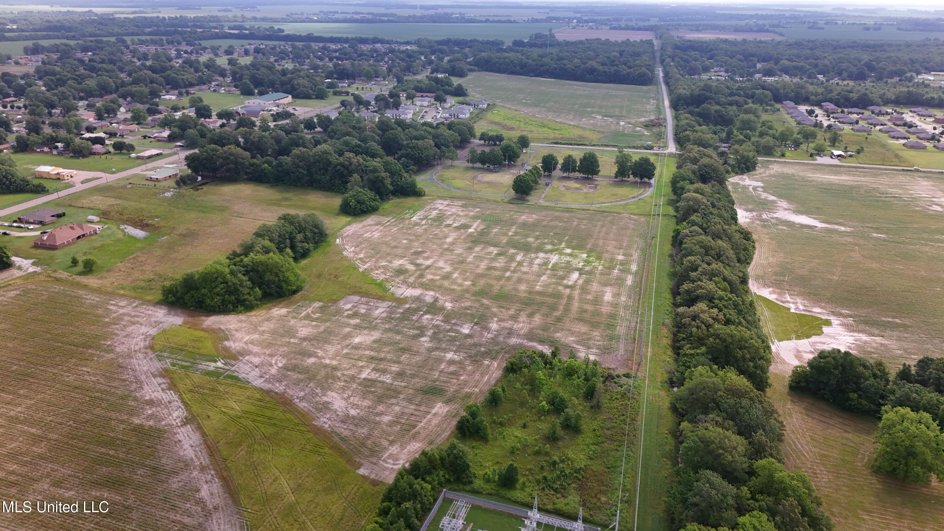 Pearman Road, Cleveland, Mississippi image 4