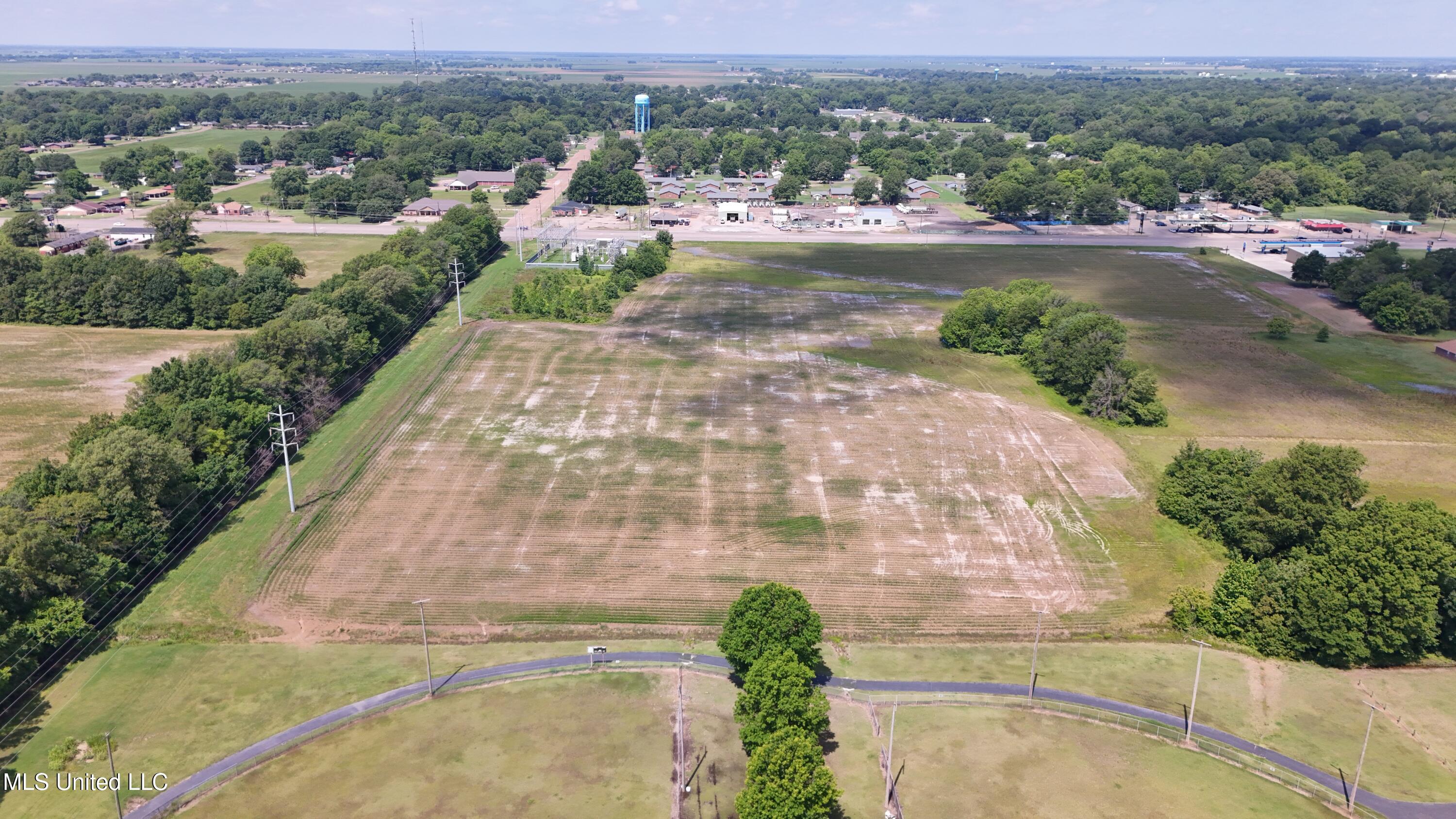 Pearman Road, Cleveland, Mississippi image 8