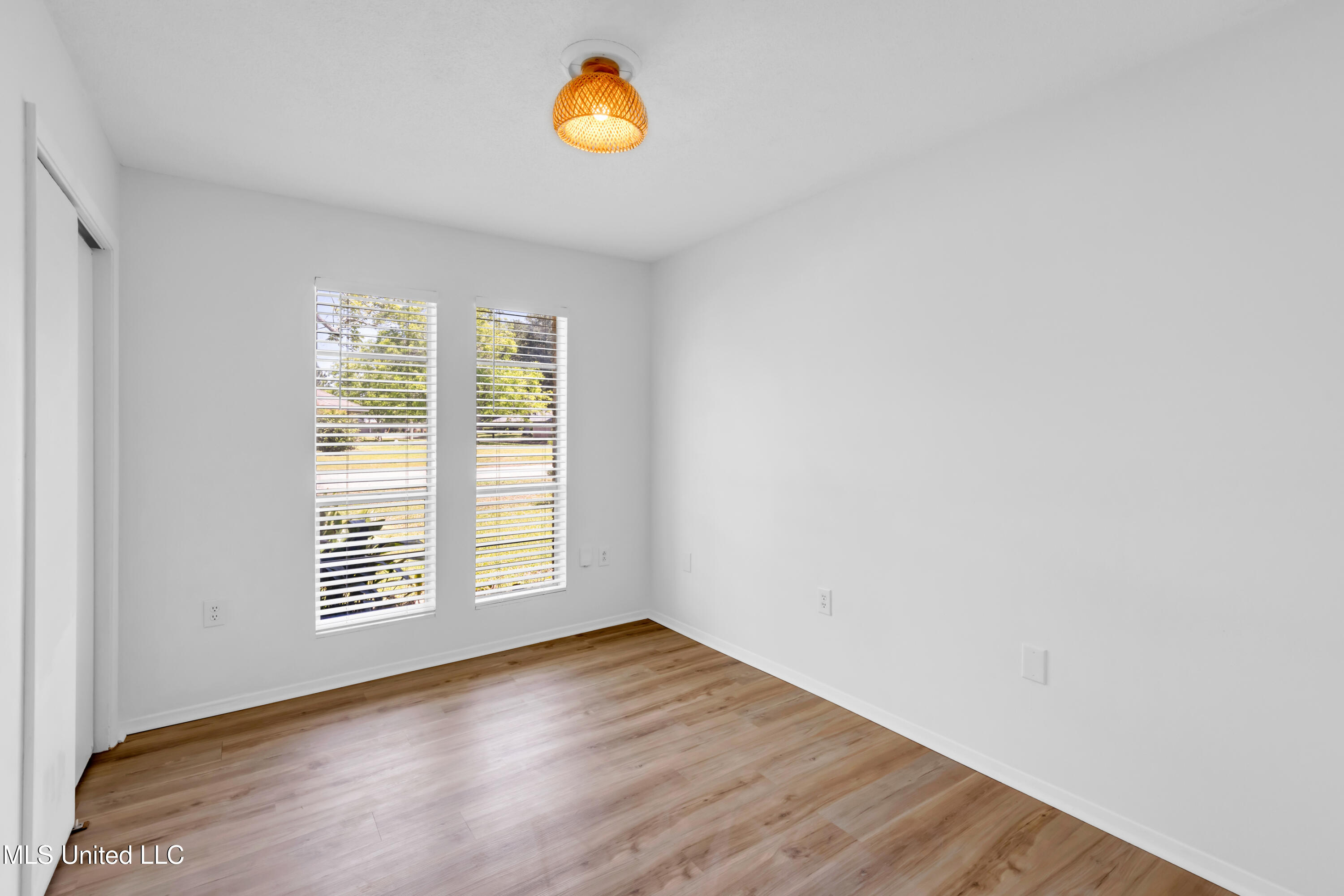 2414 Demaret Drive, Gulfport, Mississippi image 18