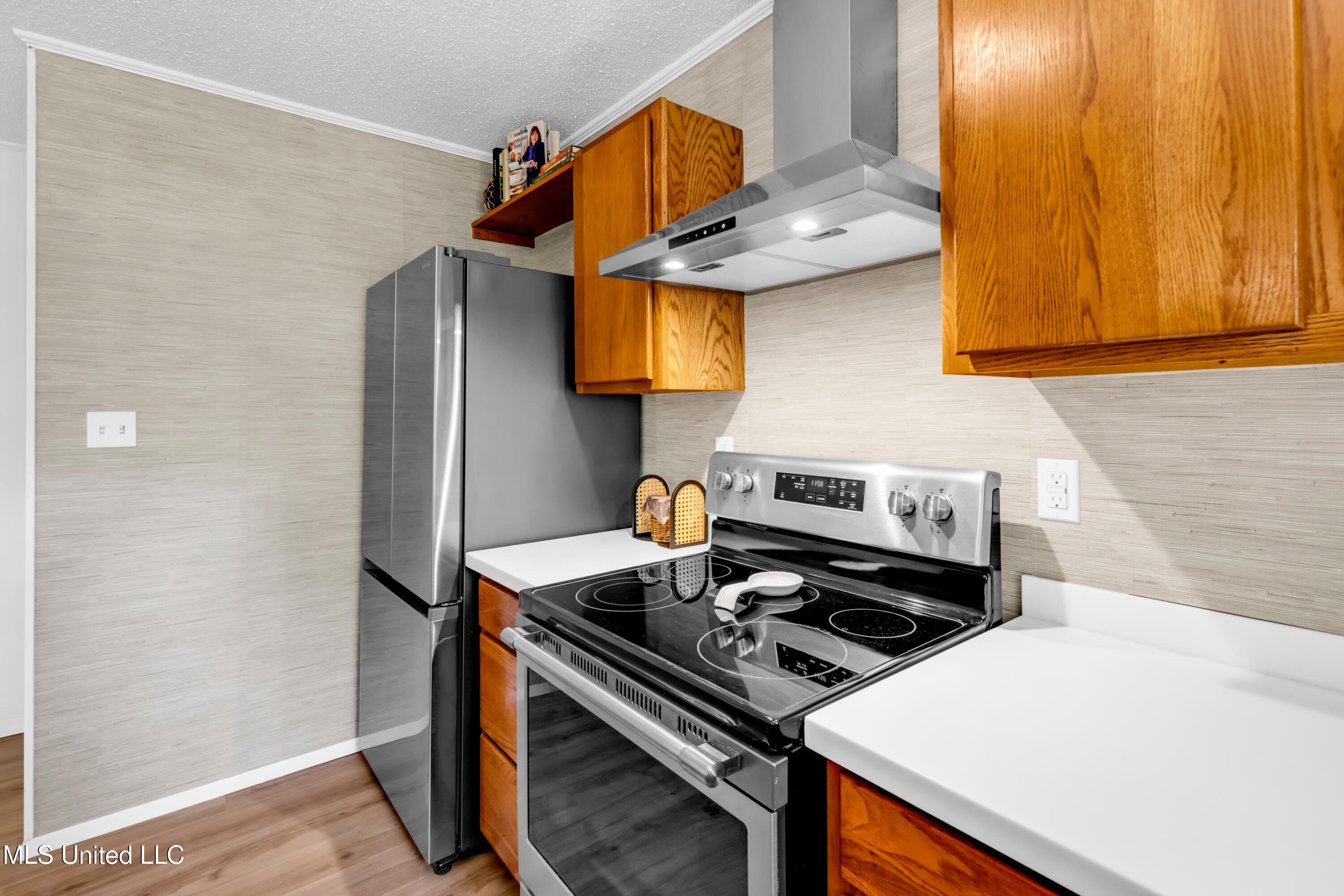 2414 Demaret Drive, Gulfport, Mississippi image 8