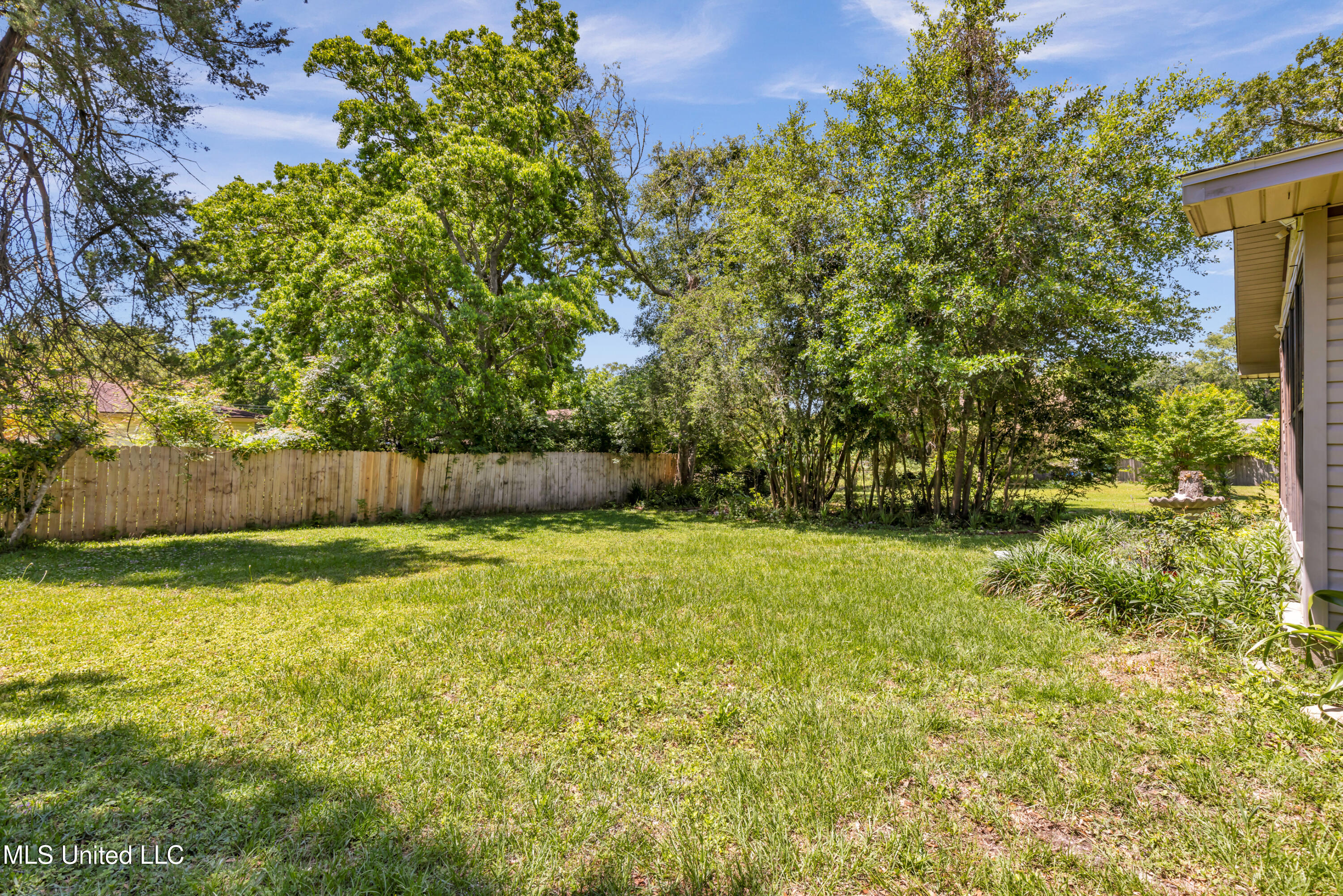 2414 Demaret Drive, Gulfport, Mississippi image 28