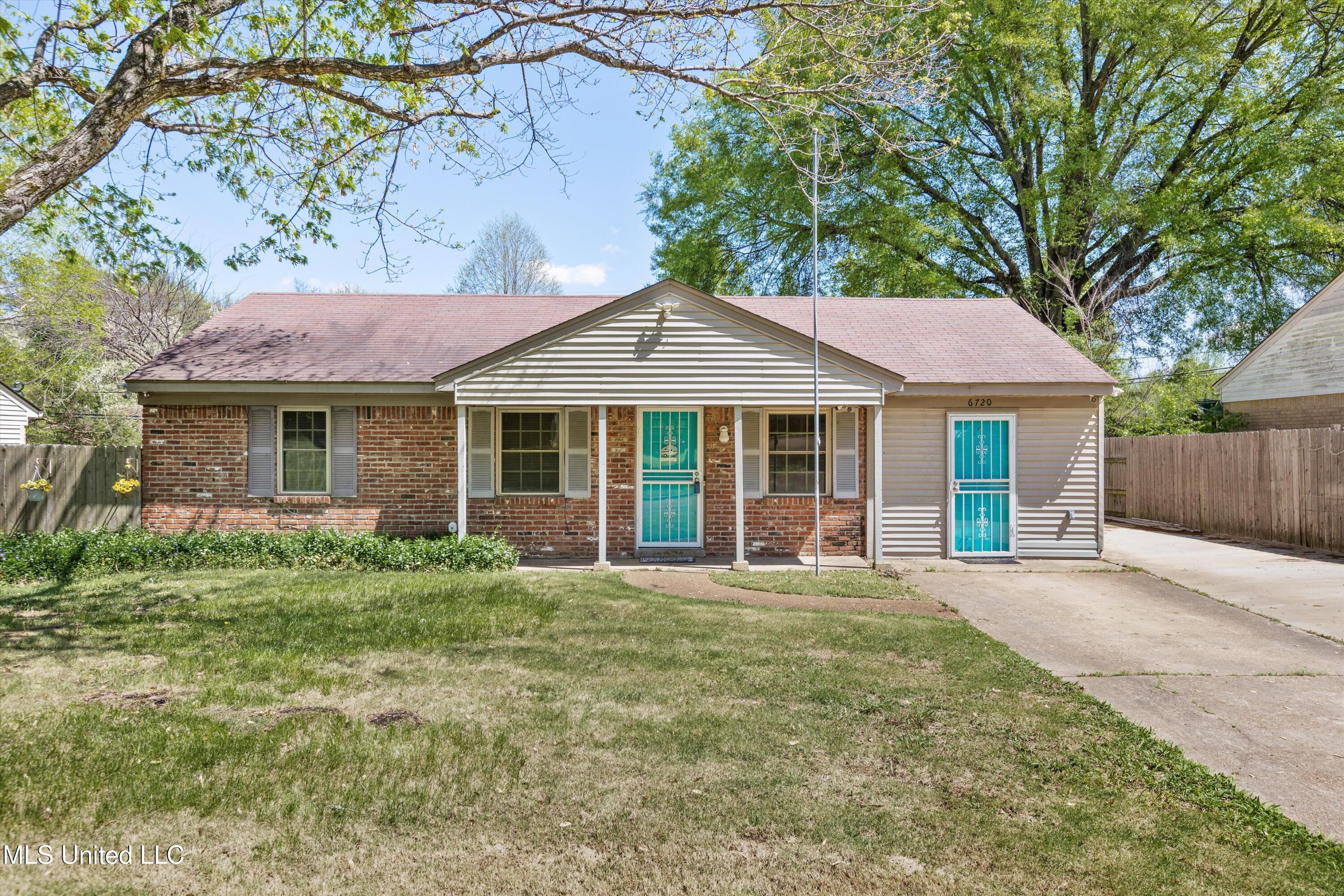 6720 Embassy Circle, Horn Lake, Mississippi image 1