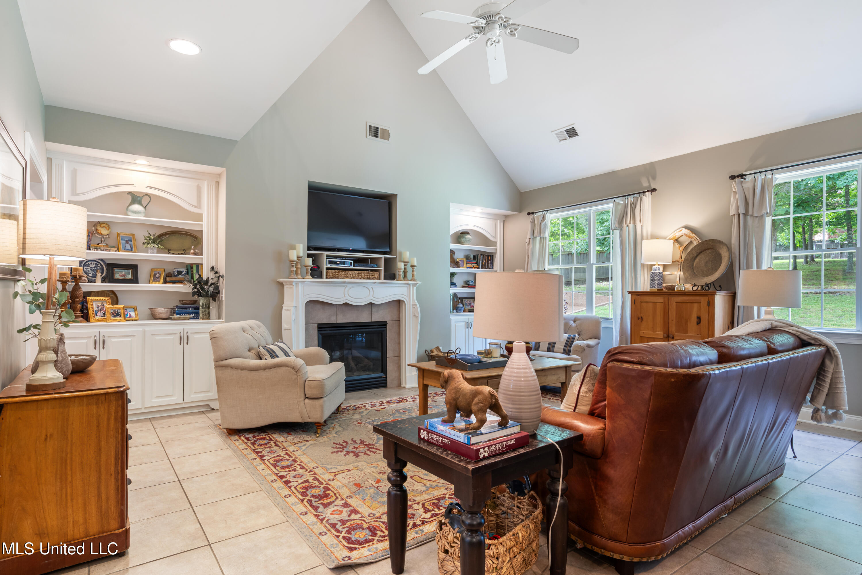 2038 Nottaway Drive, Southaven, Mississippi image 15