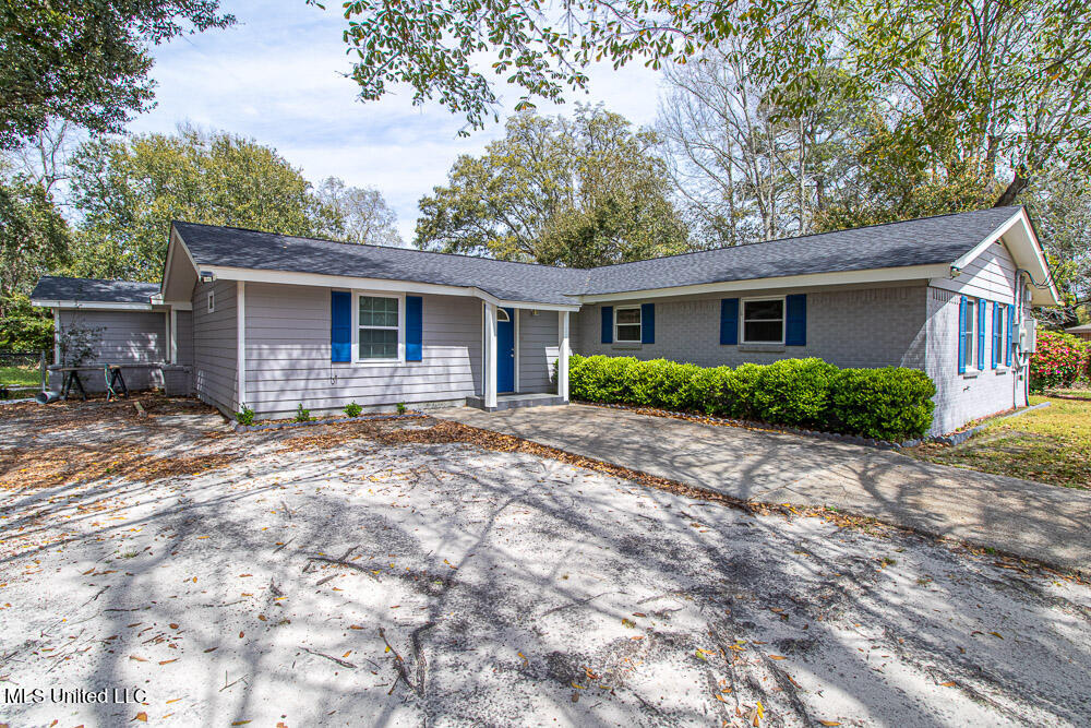 349 Park Circle, Biloxi, Mississippi image 2
