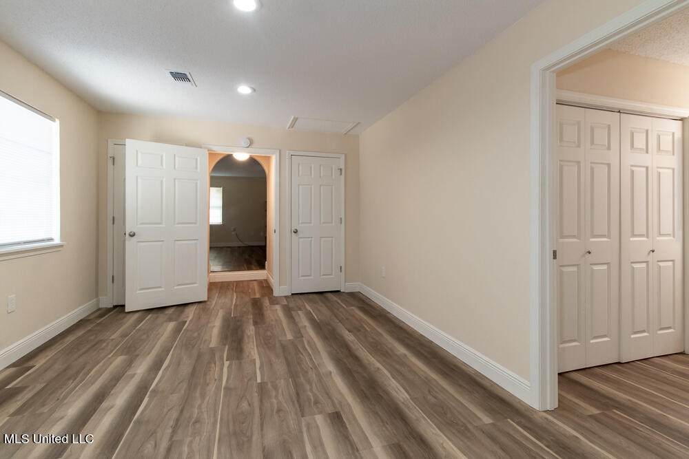 349 Park Circle, Biloxi, Mississippi image 17