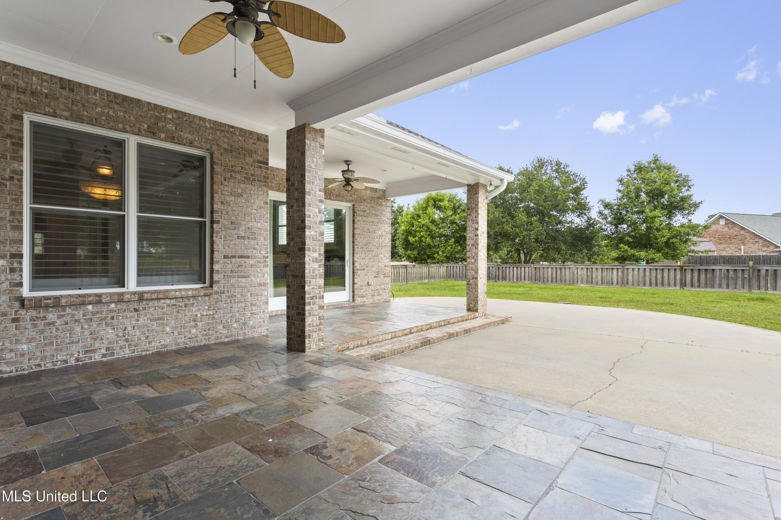 12240 Lake Forest Dr. Dr, Gulfport, Mississippi image 47